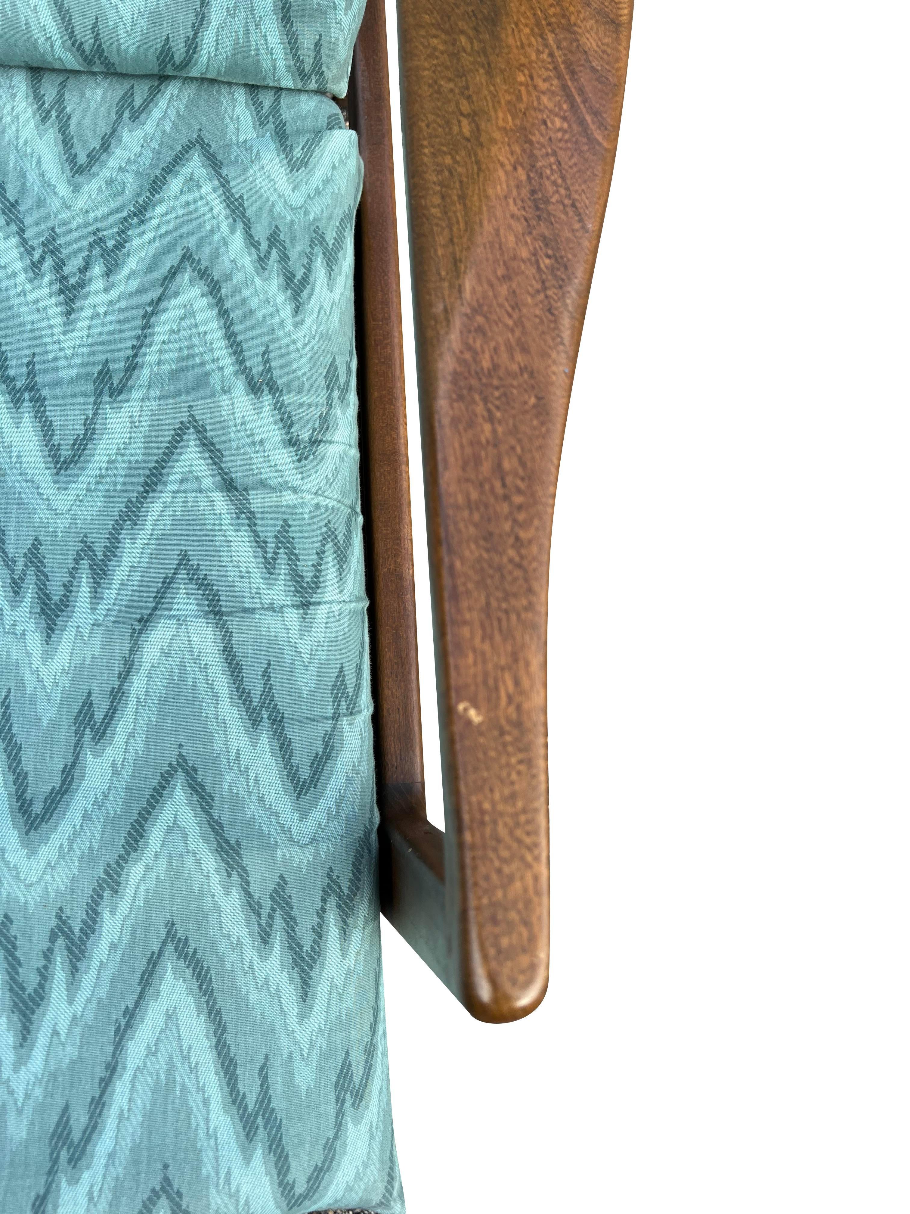 Late 20th Century 1970s Vintage Mid Century Modern Danish Style Lounge Chair For Sale