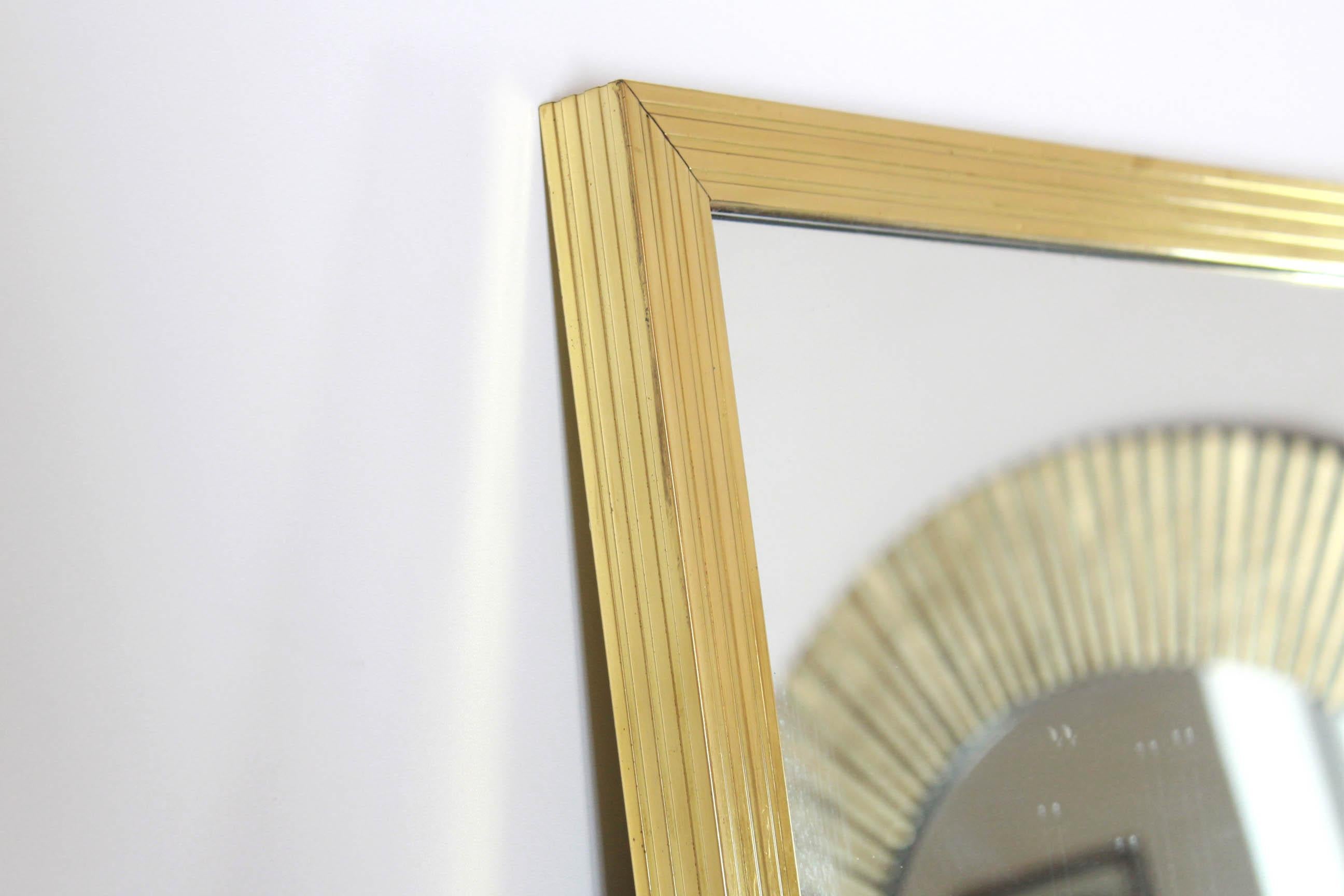 Fin du 20e siècle Miroir vintage avec cadre en fer dor, Italie, annes 1970 en vente