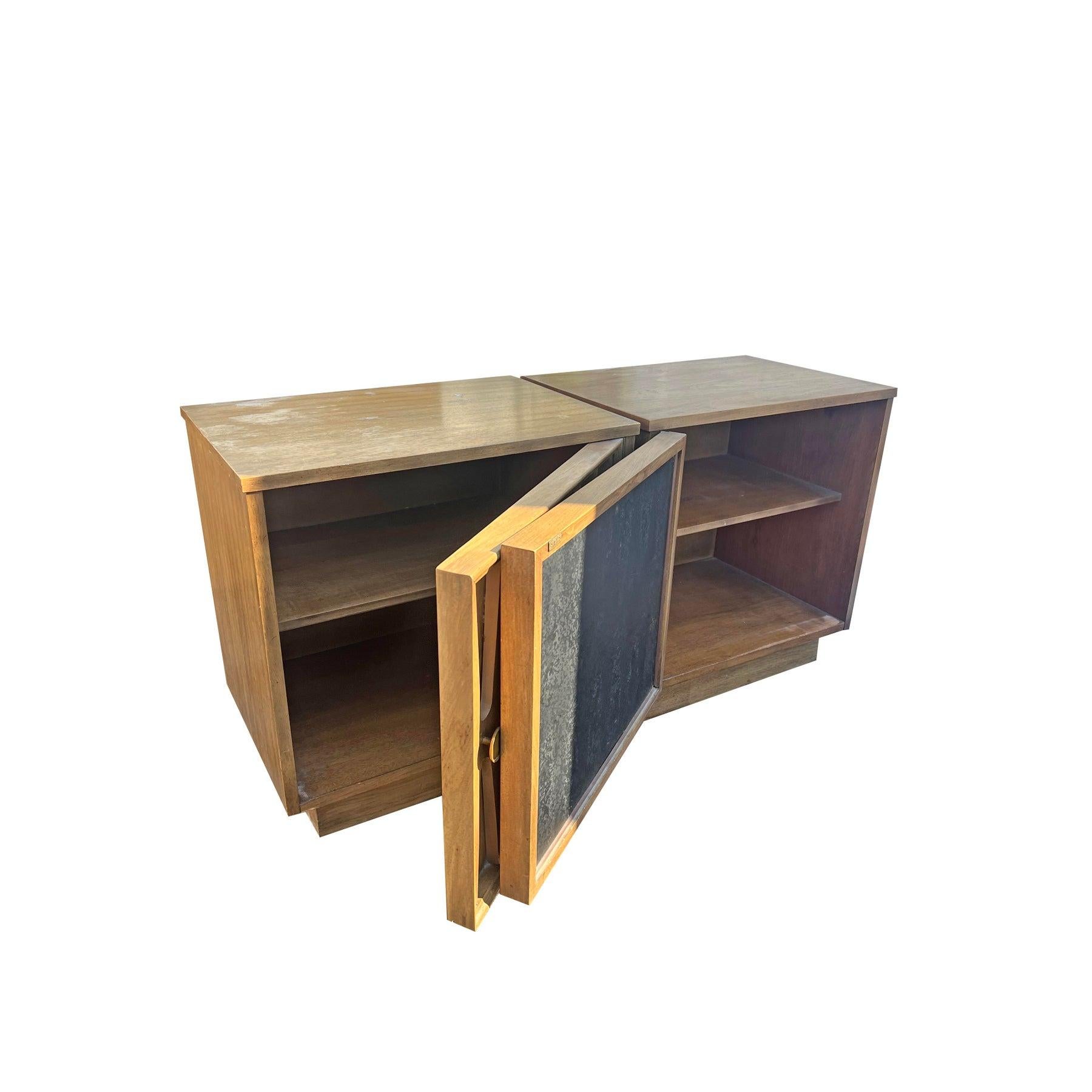 Vintage Broyhill Brasilia Night Stands/End Tables!

This pair of vintage night stands or end tables, designed in the spirit of the iconic Broyhill Brasilia collection, brings a touch of mid-century modern elegance to any space. Their generous size
