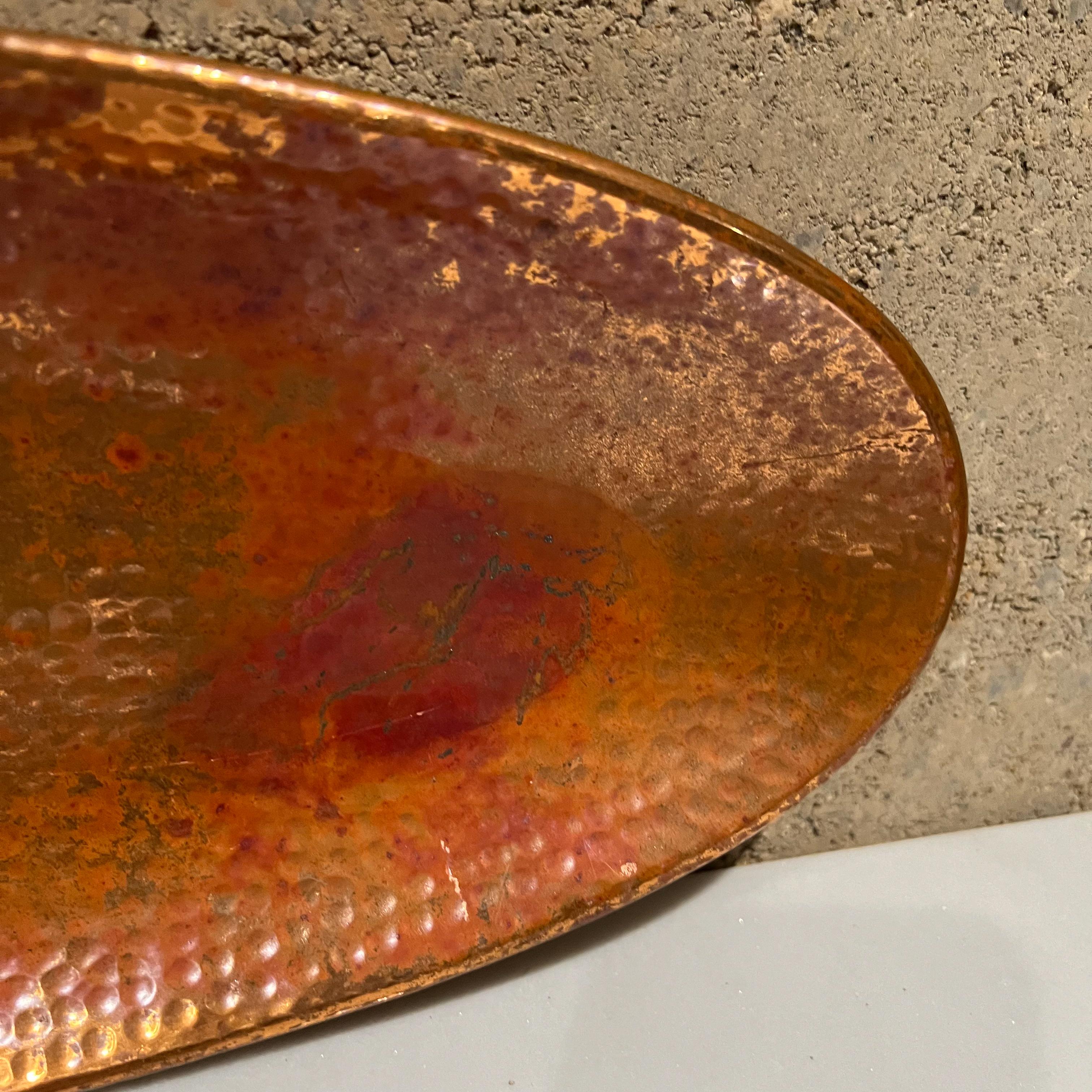 Mid-Century Modern 1970s Modern Hammered Copper Decorative Dish Serving Tray Oval Platter