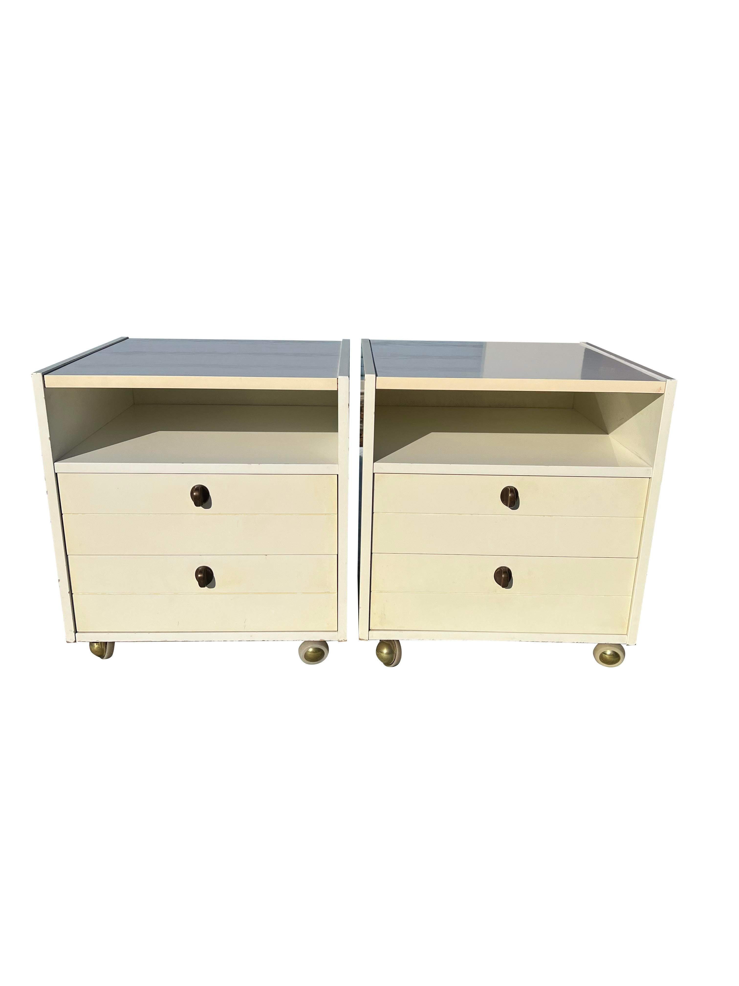 Vintage Modern Kartell-Style Nightstands.

Inspired by the iconic designs of Kartell, these vintage nightstands offer a unique blend of modern aesthetics and practical functionality. With their off-white/cream finish and brass hardware, These