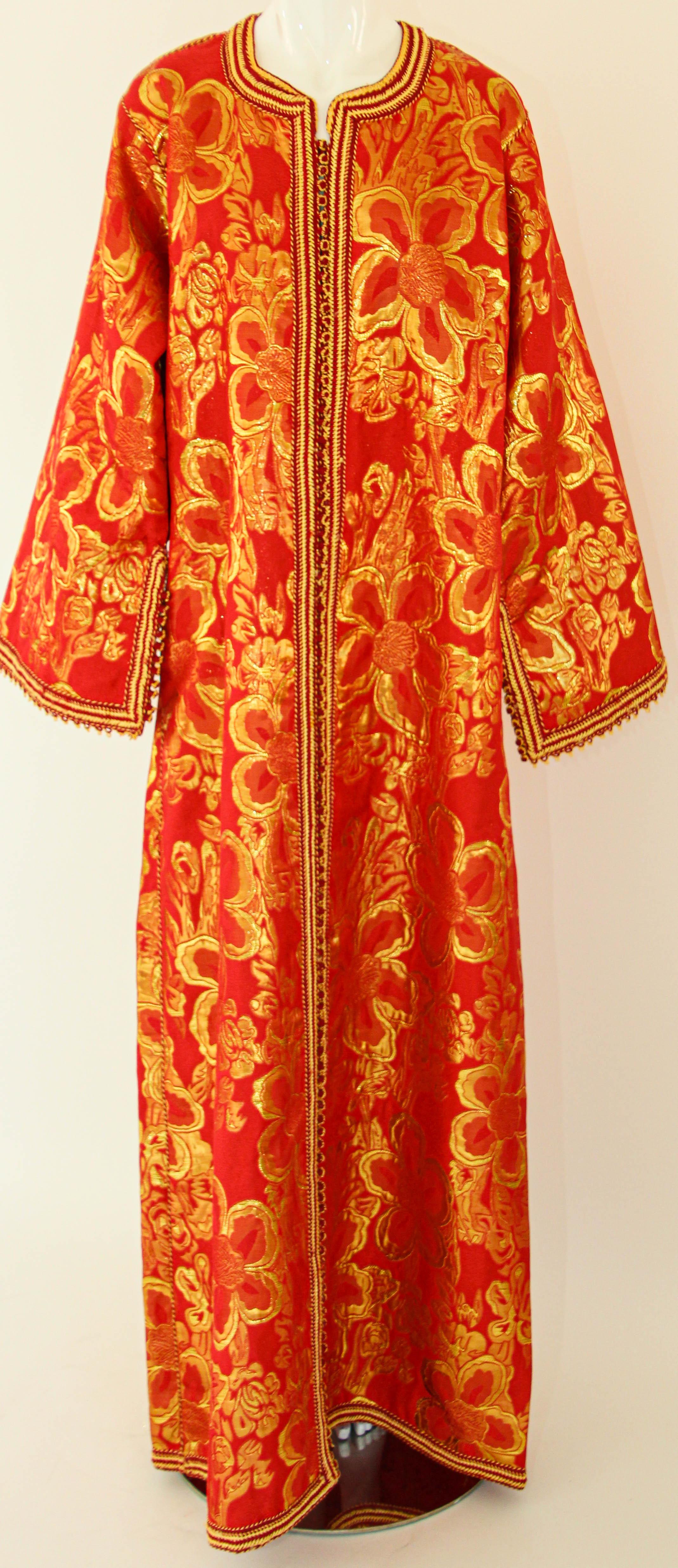1970s Vintage Moroccan Kaftan Red and Gold Brocade Caftan Maxi Dress For Sale 6