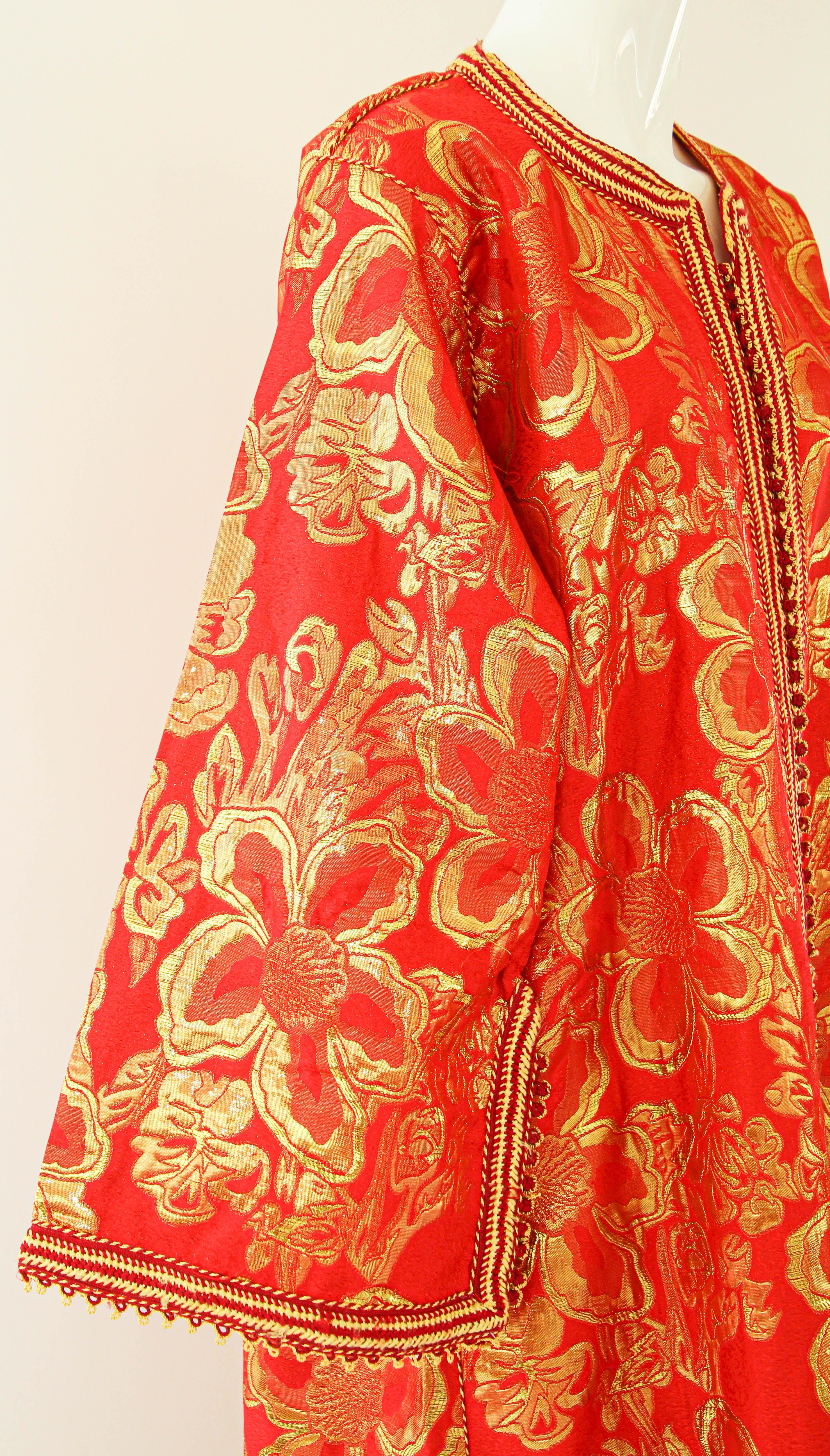 1970s Vintage Moroccan Kaftan Red and Gold Brocade Caftan Maxi Dress For Sale 3