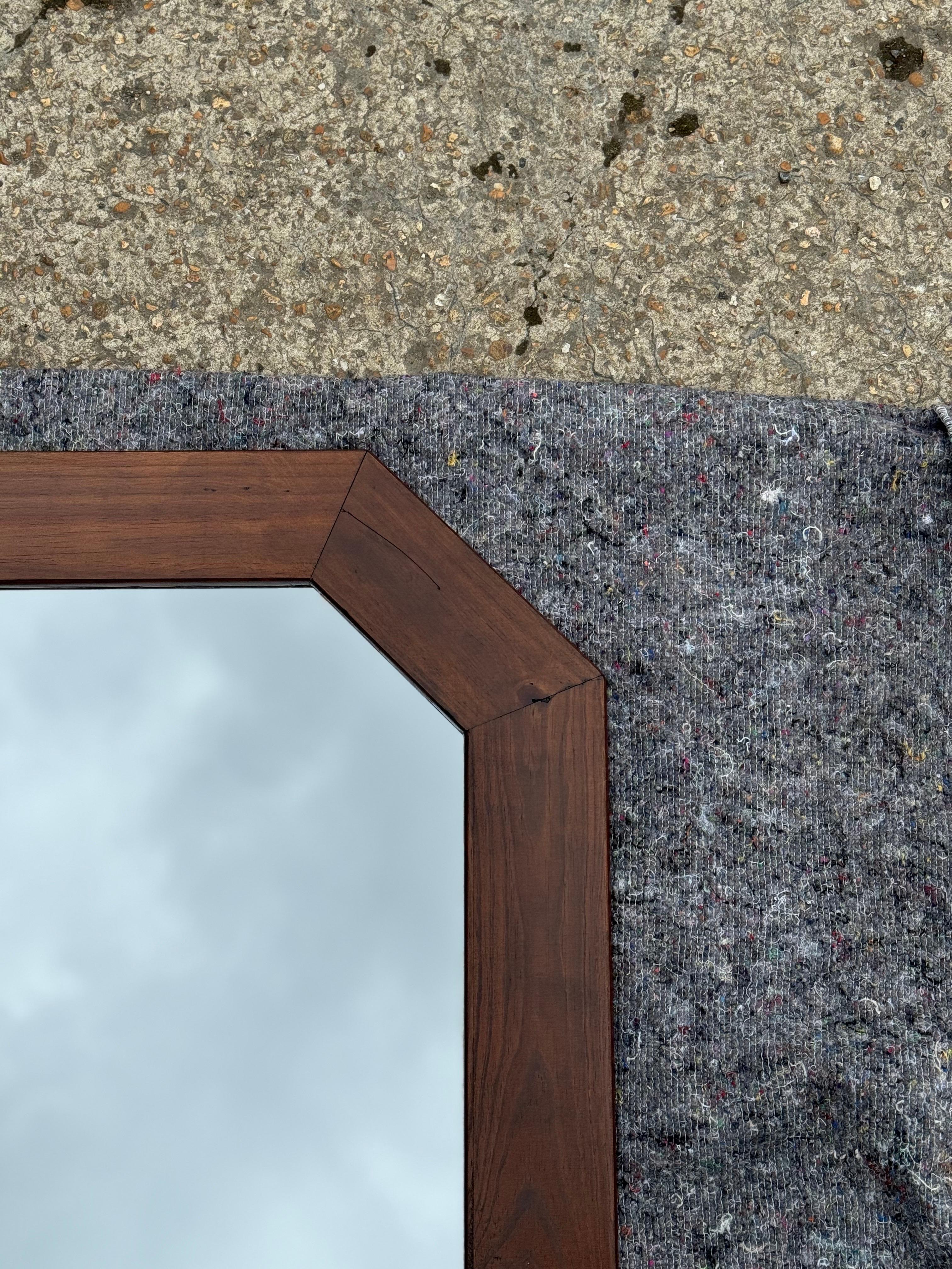 1970er Jahre VINTAGE OAK MIRROR J1 (20. Jahrhundert) im Angebot