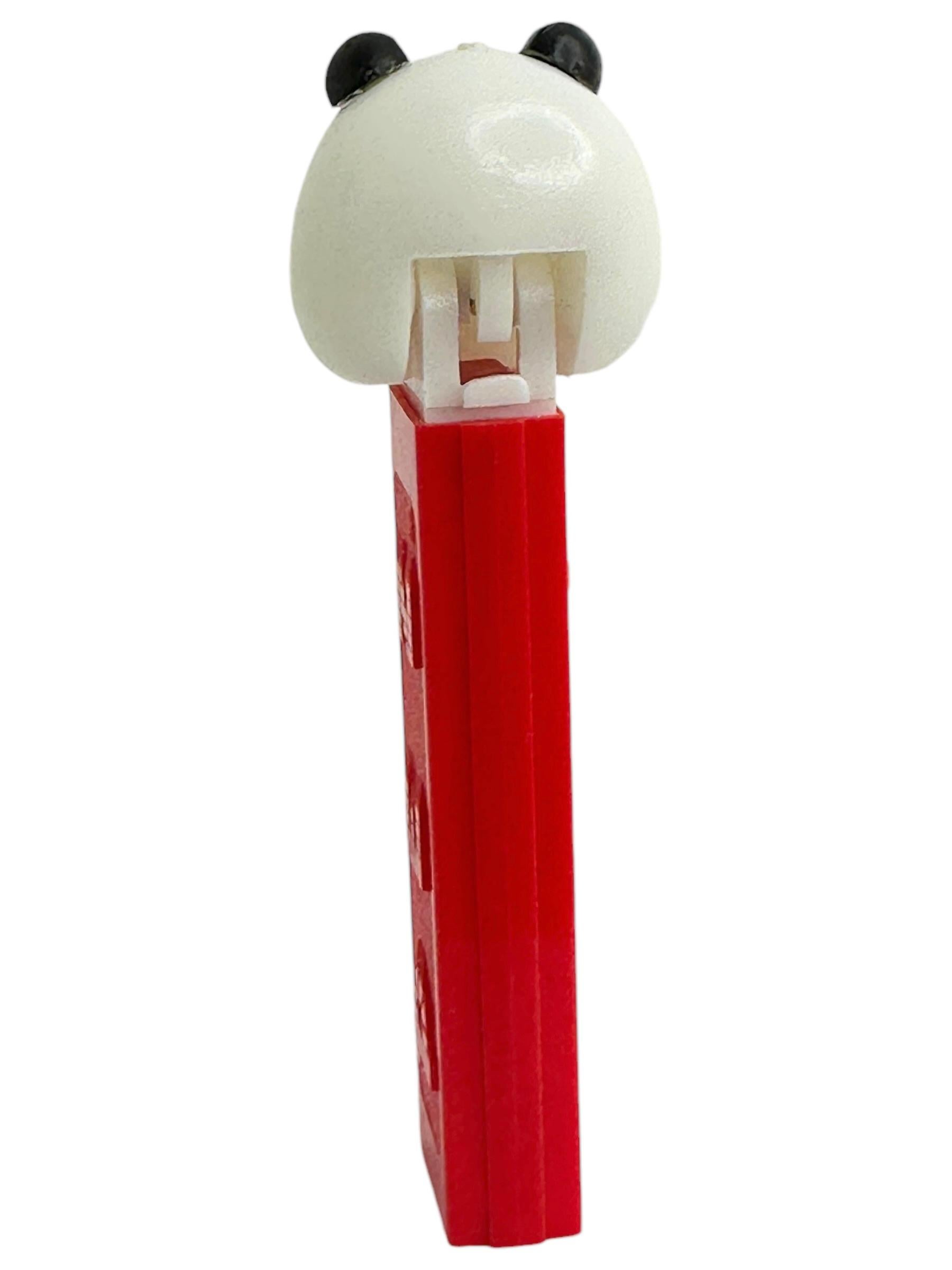 Modern 1970s Vintage Pez Panda Bear Candy Dispenser U.S Pat. 3.410.455 No Feet Austria For Sale