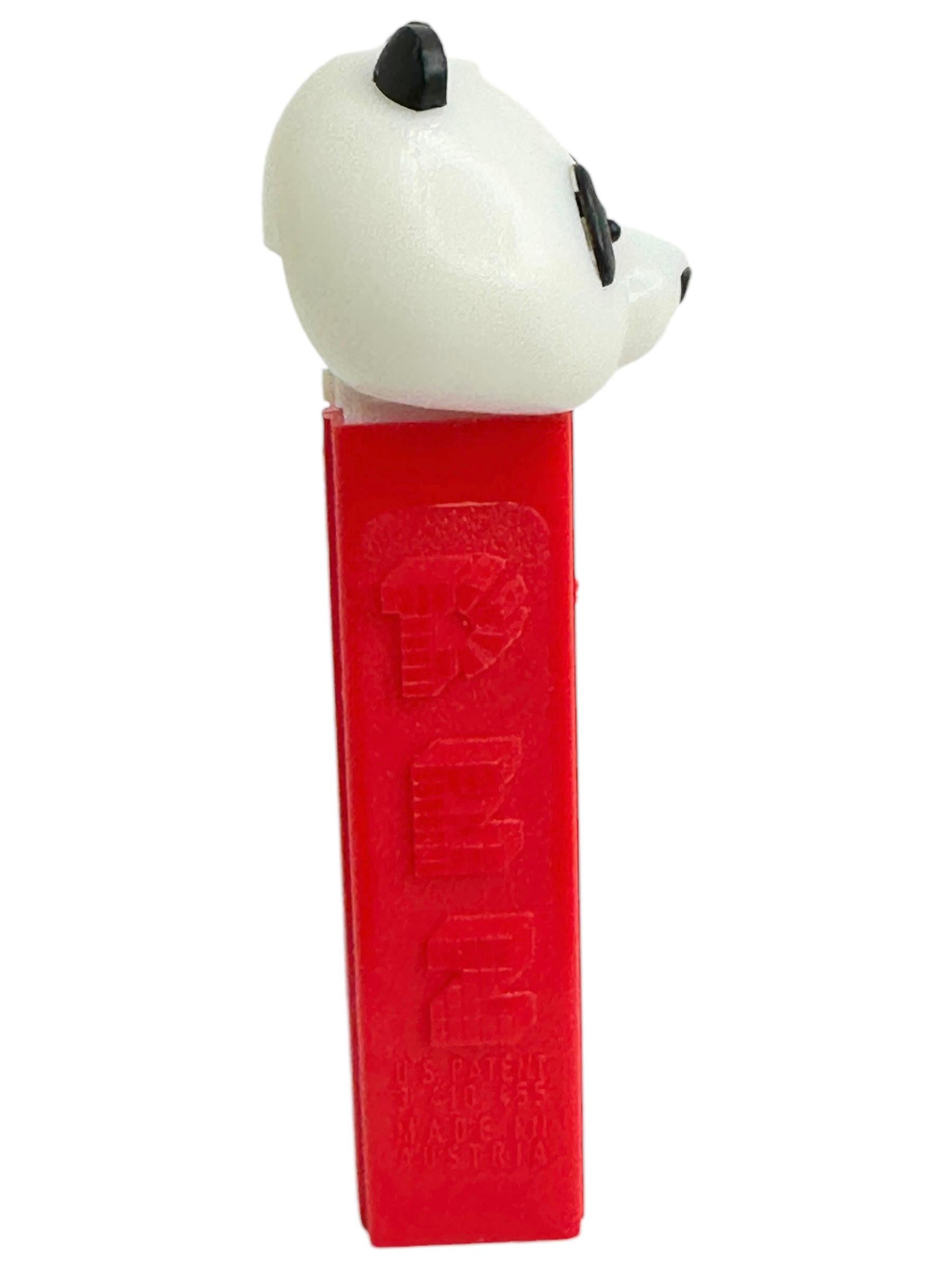 Austrian 1970s Vintage Pez Panda Bear Candy Dispenser U.S Pat. 3.410.455 No Feet Austria For Sale
