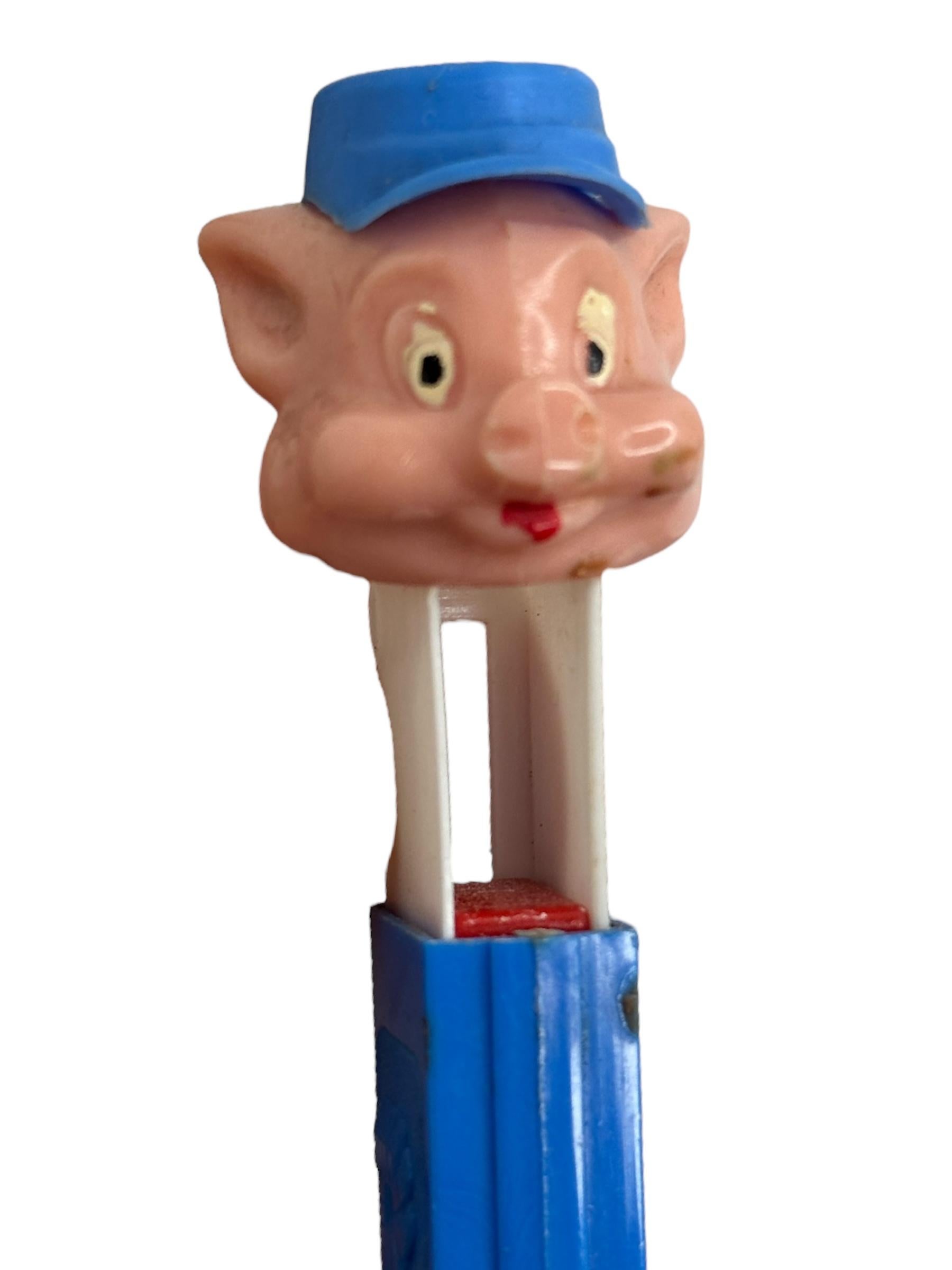 Porte-bonbons Disney Pez Pig, U.S Pat. 2.620.061, sans pieds, Autriche, années 1970 Bon état - En vente à Nuernberg, DE