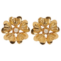 1970's Vintage Rare Chanel Gold Flower Pearl Earrings