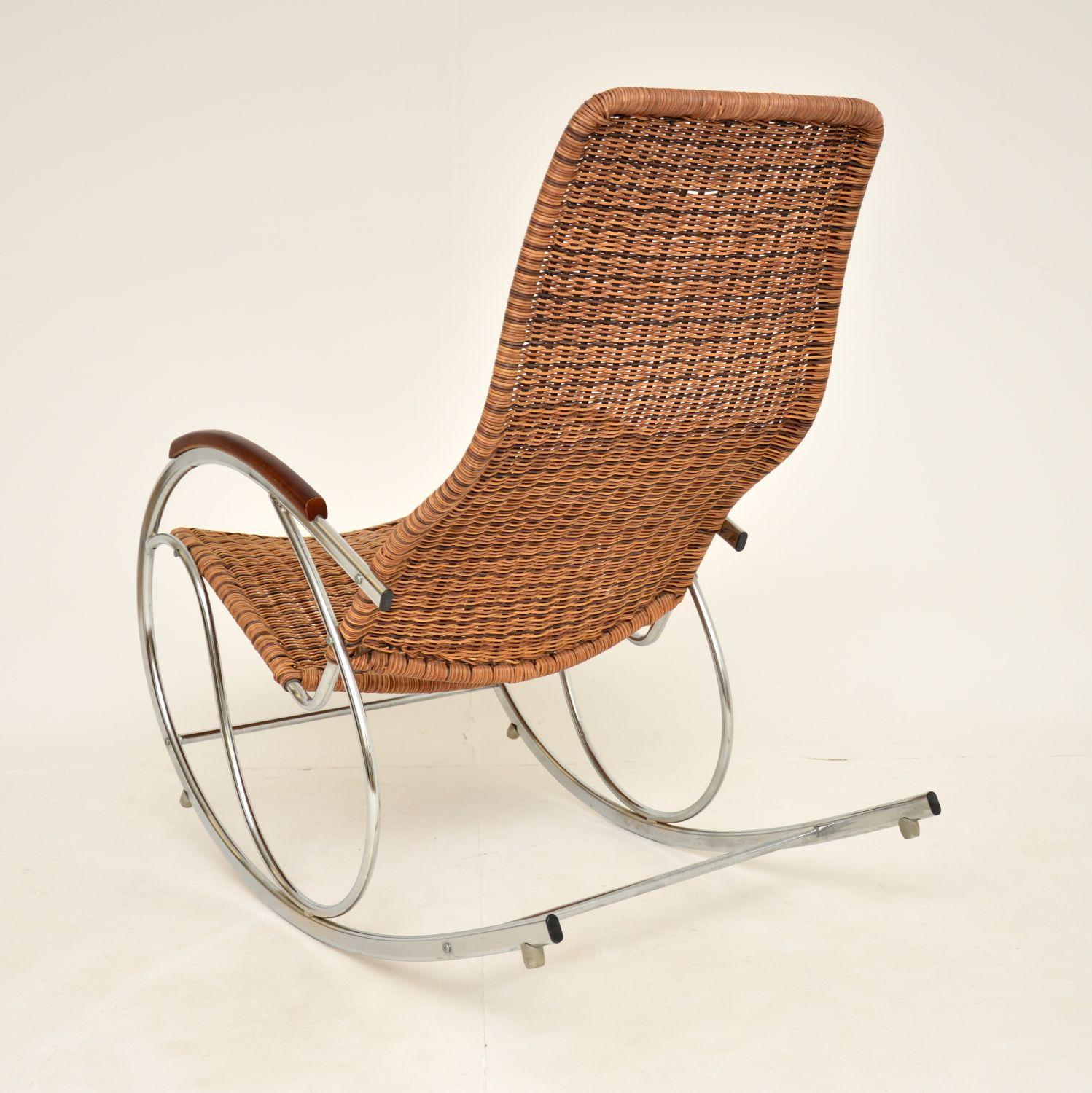 1970's Vintage Rattan & Chrome Rocking Chair In Good Condition For Sale In London, GB