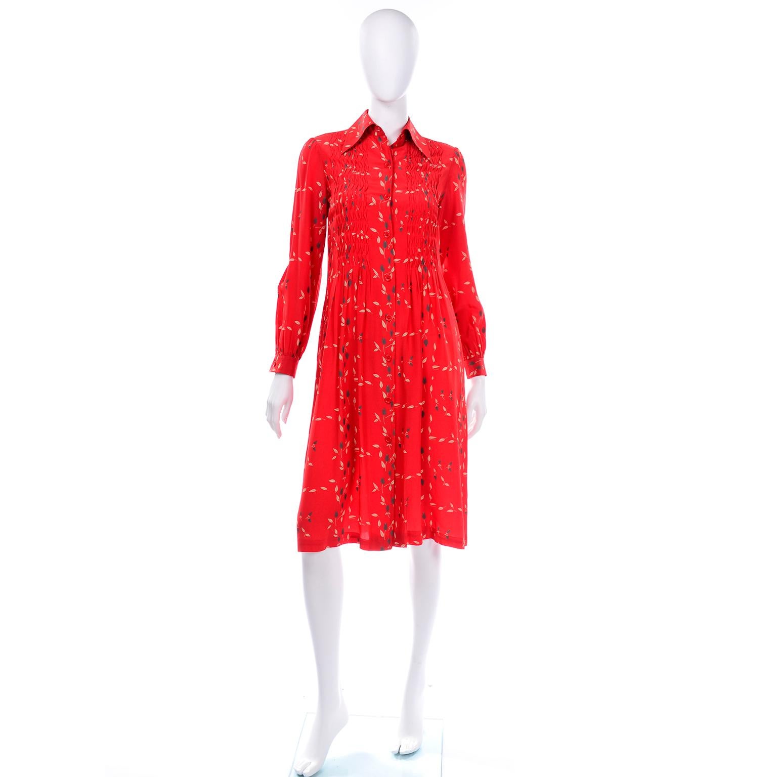 1970s Vintage Red Floral Print Albert Nipon Dress W Belt and Kerchief Scarf In Excellent Condition In Portland, OR