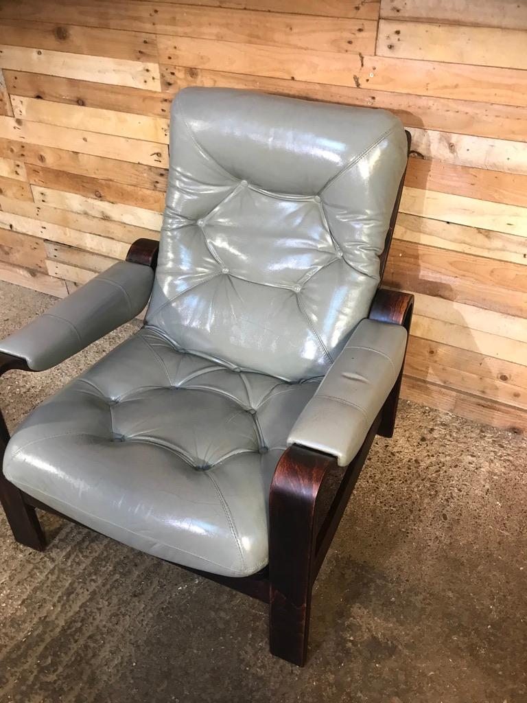 1970s Vintage Retro Dutch Coja Grey Leather Bentwood Arm Chair or Club Chair In Good Condition For Sale In Markington, GB
