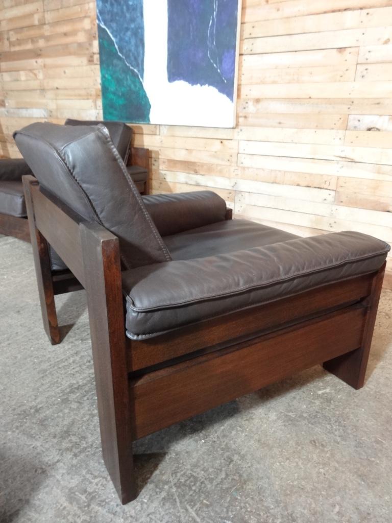 1970's Vintage Retro Leolux Black / Dark Brown Leather Arm Chair / Club Chair For Sale 1