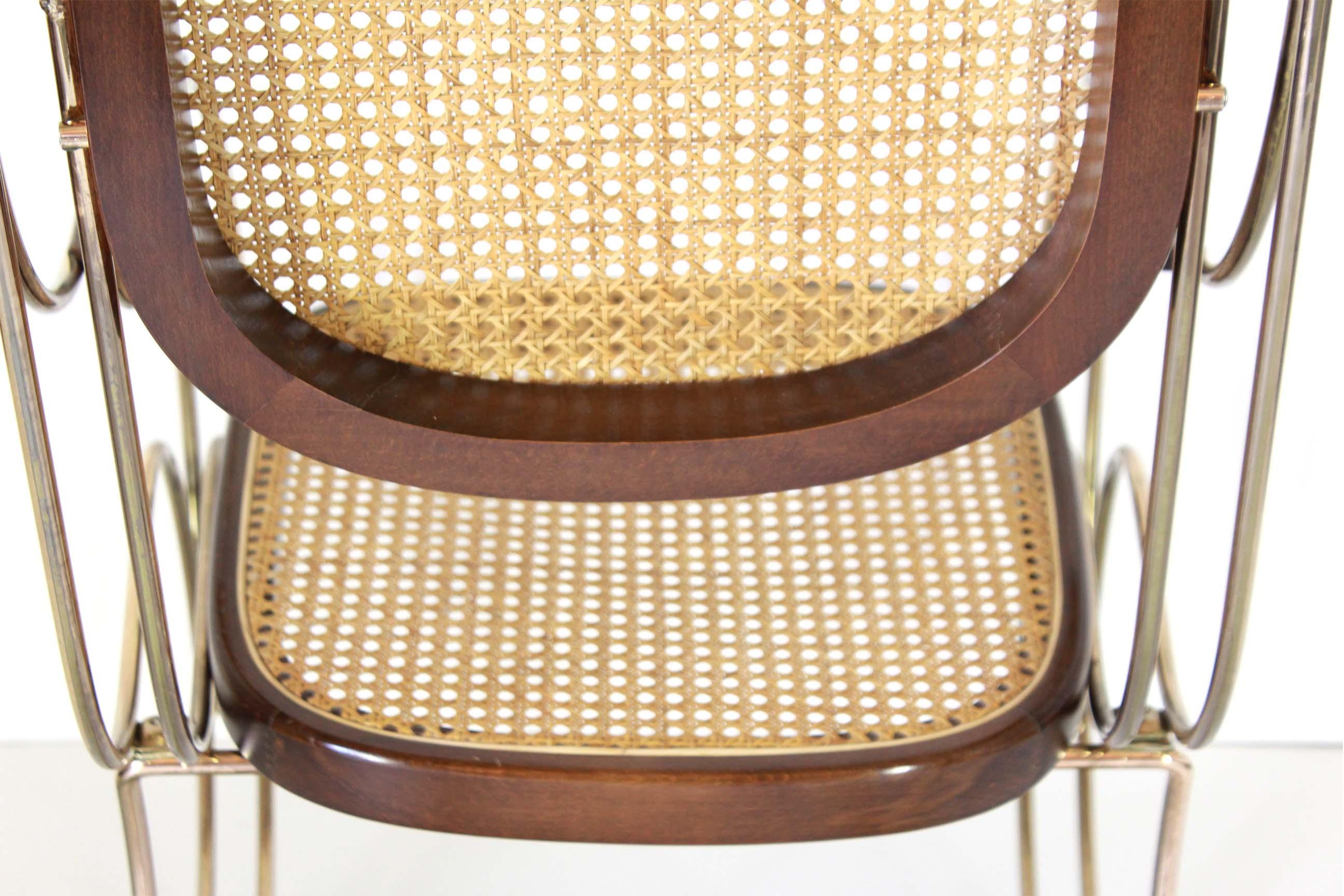 Laiton Chaise à bascule vintage des années 1970 dans le style de Thonet en vente