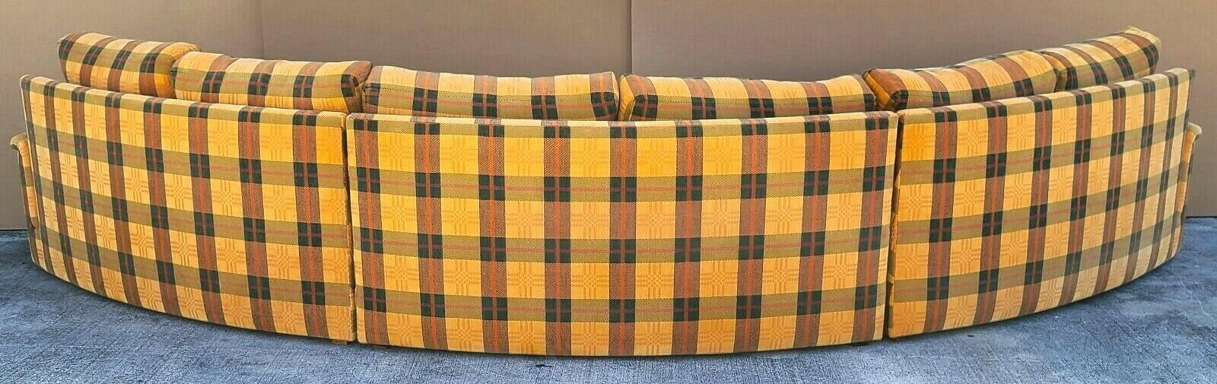 1970s Vintage Semi Circular Sectional Sofa 1