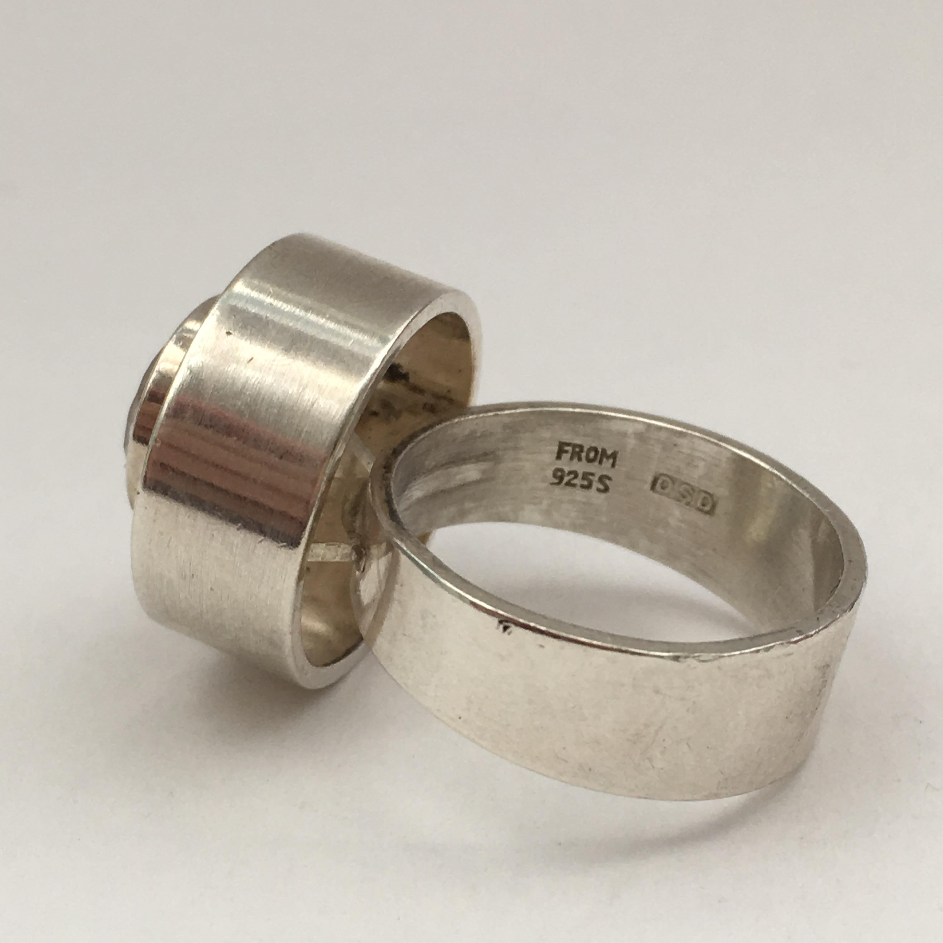 1970s Vintage Silver Niel Erik from Rock Crystal Abstract Danish Modernist Ring In Good Condition For Sale In London, GB