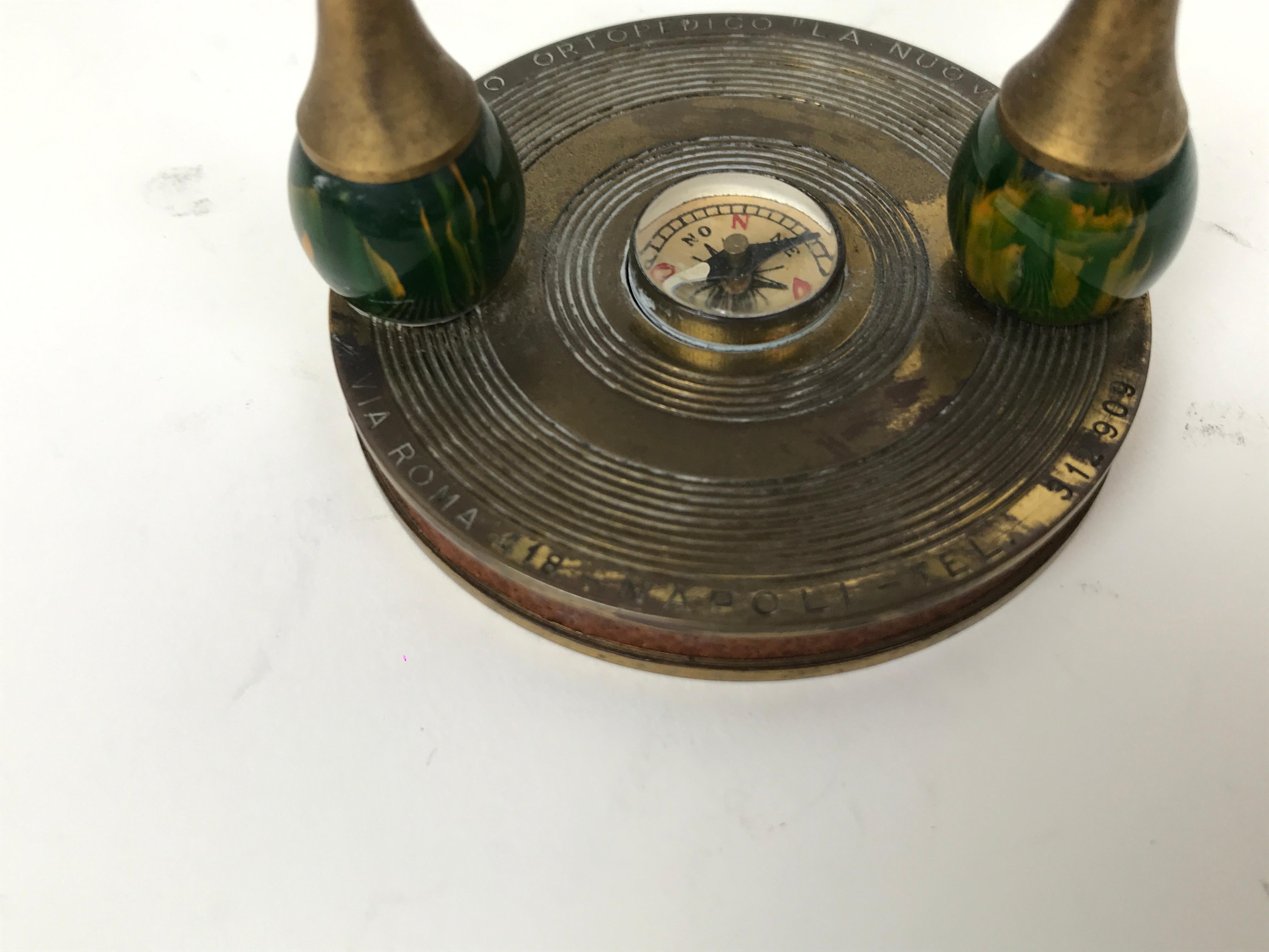 1970s Vintage Thirty Minutes Metal Hourglass with Small Compass Made in Italy For Sale 2