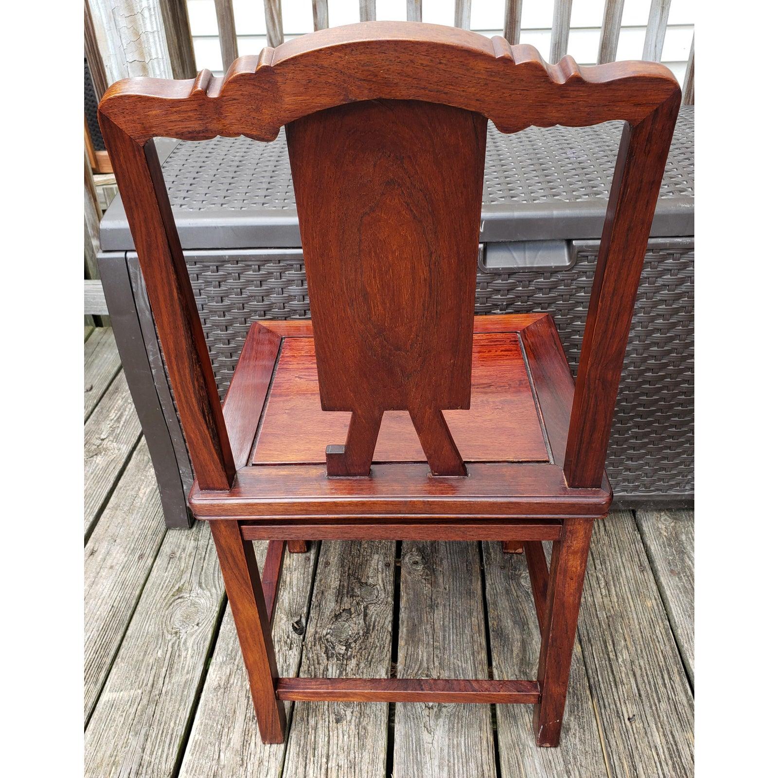 20th Century 1970s Vintage Traditional Chinese Hand Carved Solid Rosewood Chairs, a Pair For Sale