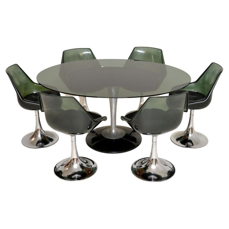 1970's Vintage Tulip Dining Table and Chairs by Chromcraft For Sale at