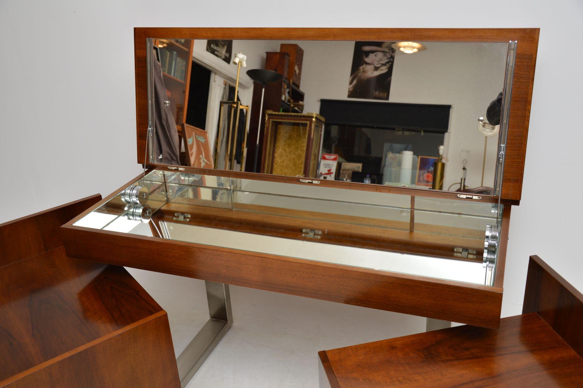 1970s Vintage Walnut and Chrome Dressing Table and Chests In Good Condition In London, GB