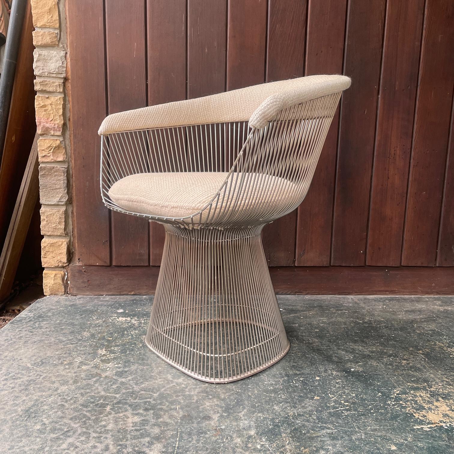 American 1970s Vintage Warren Platner Occasional Chair Knoll Beige Knobby Wool For Sale