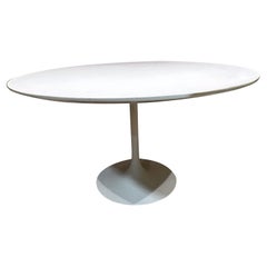 1970s Vintage White Knoll Style Tulip Dining Table
