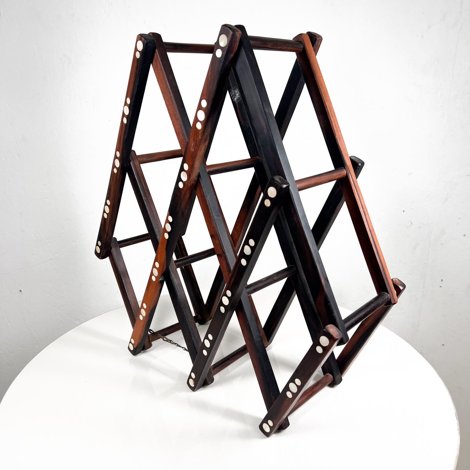1970s Vintage Wine Rack Collapsible in Rosewood and Abalone For Sale 1