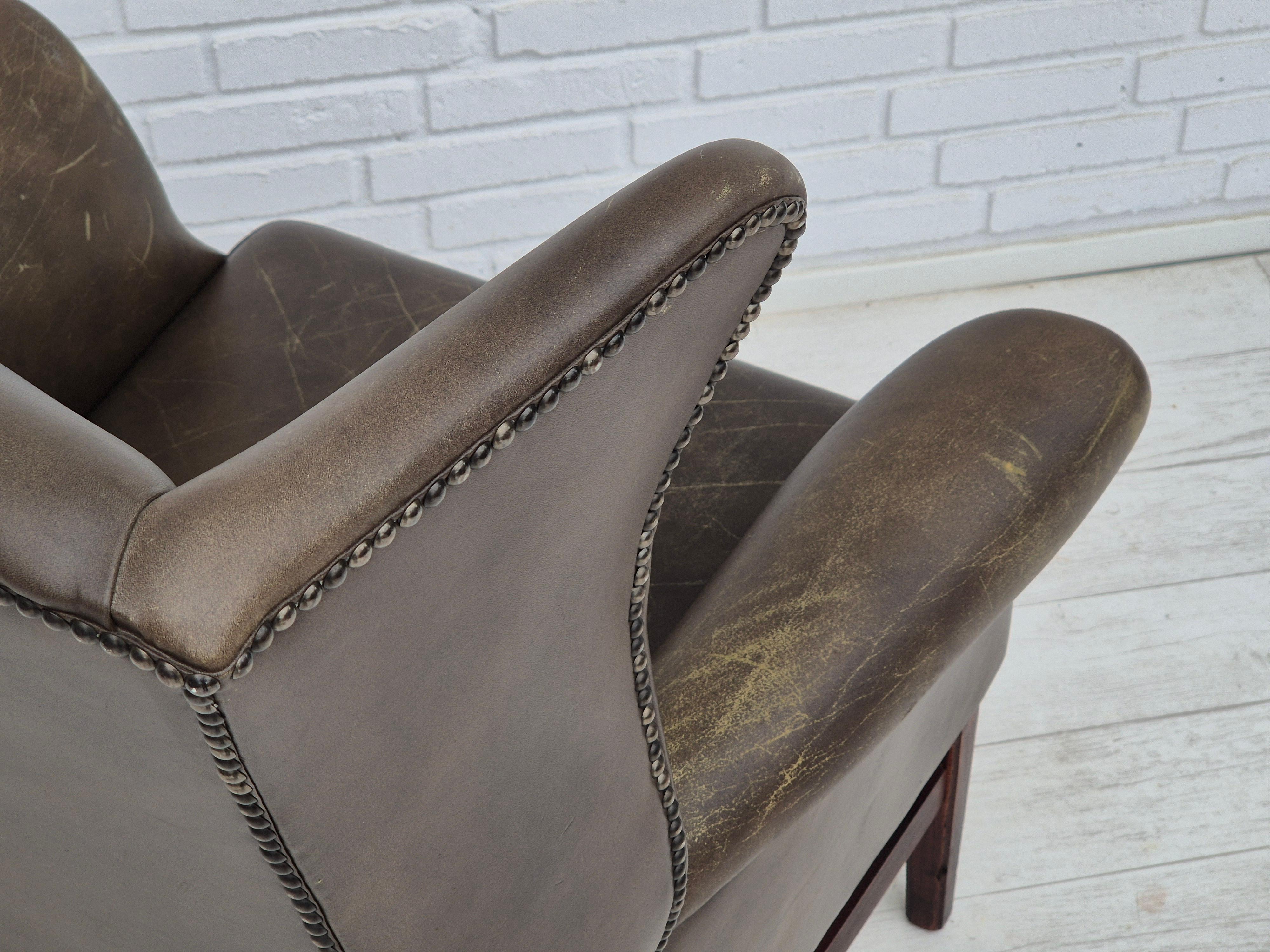 1970s, Vintage wingback armchair, original condition, leather, beech wood. 4