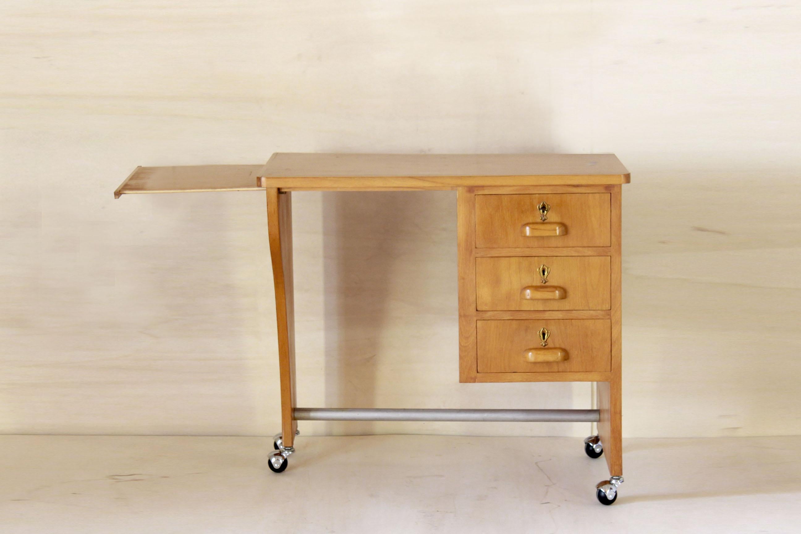 desk on wheels with drawers