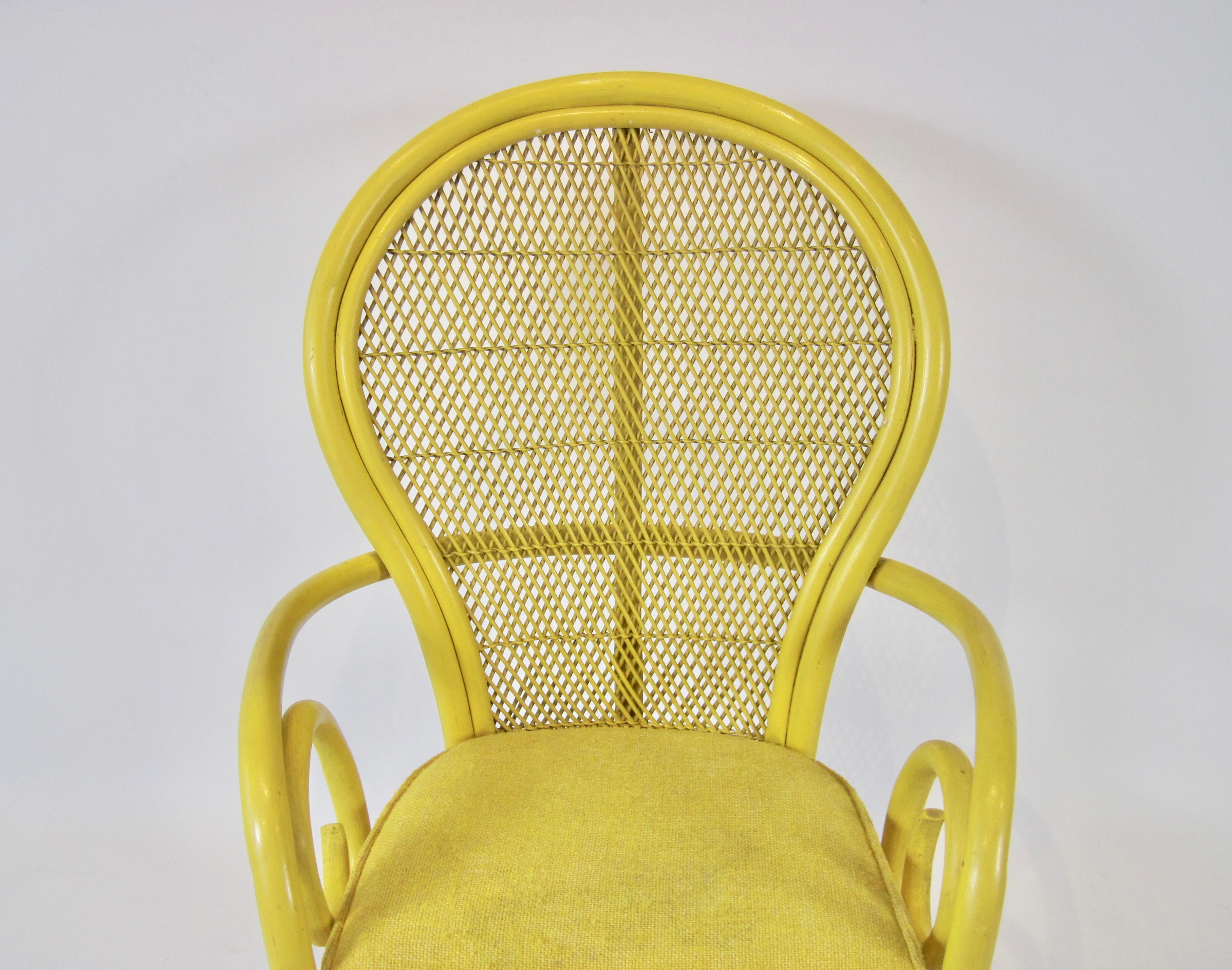 1970s Vintage Yellow Rattan Balloon Chair In Good Condition For Sale In Ferndale, MI