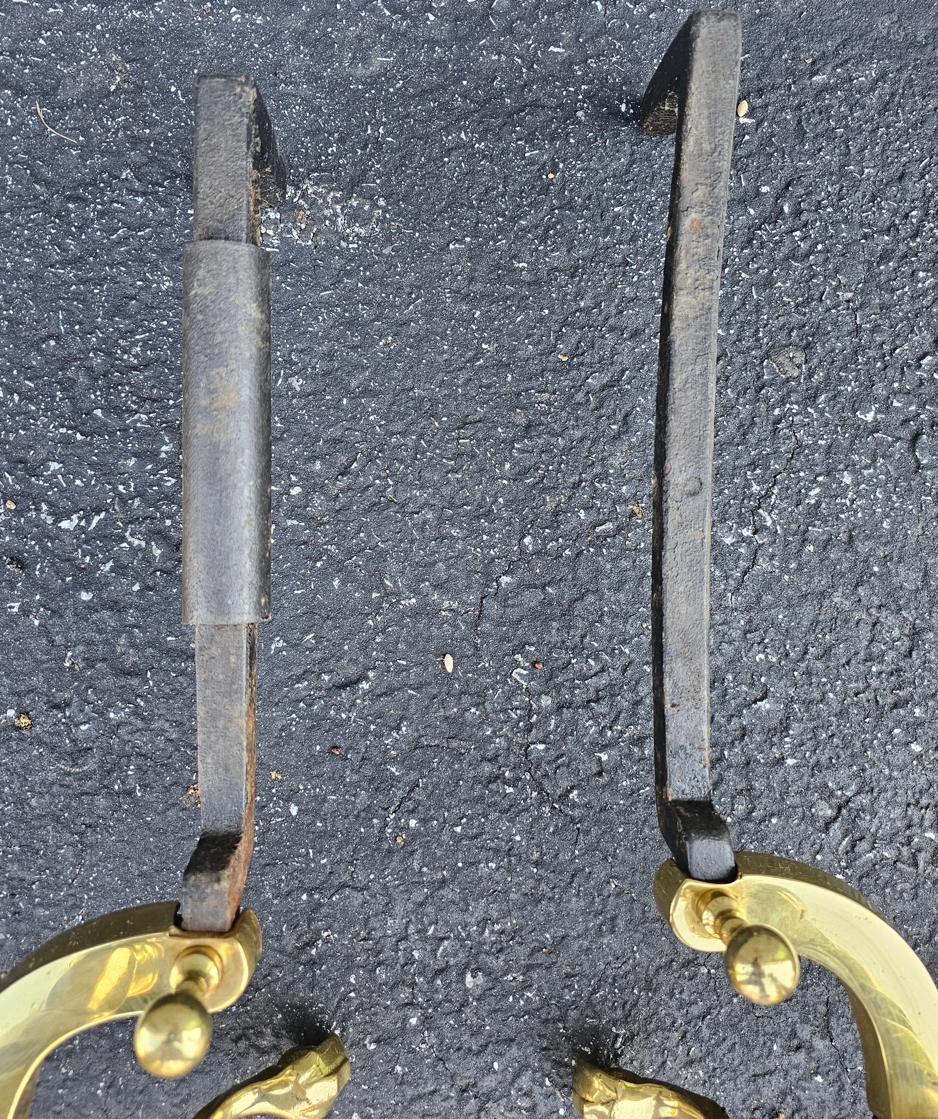 1980s Virginia Metalcrafters Polished Brass and Iron Andirons In Good Condition For Sale In Germantown, MD