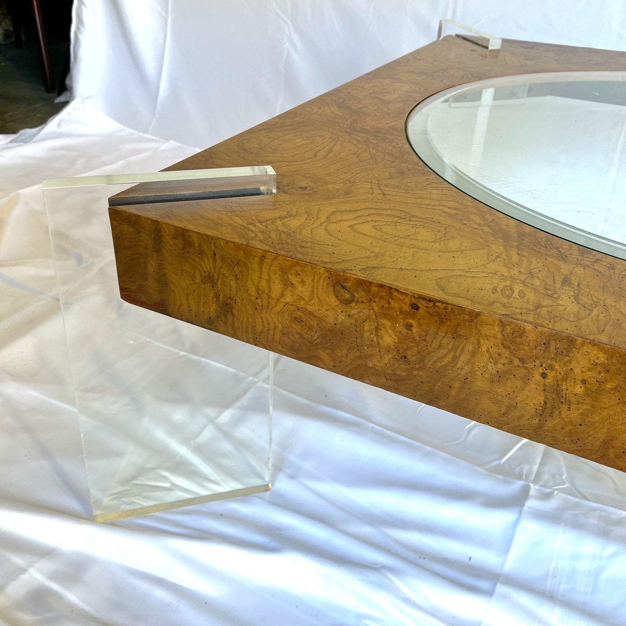 1970s Vladimir Kagan Burl Walnut, Lucite and Glass Low Table In Good Condition For Sale In Charleston, SC