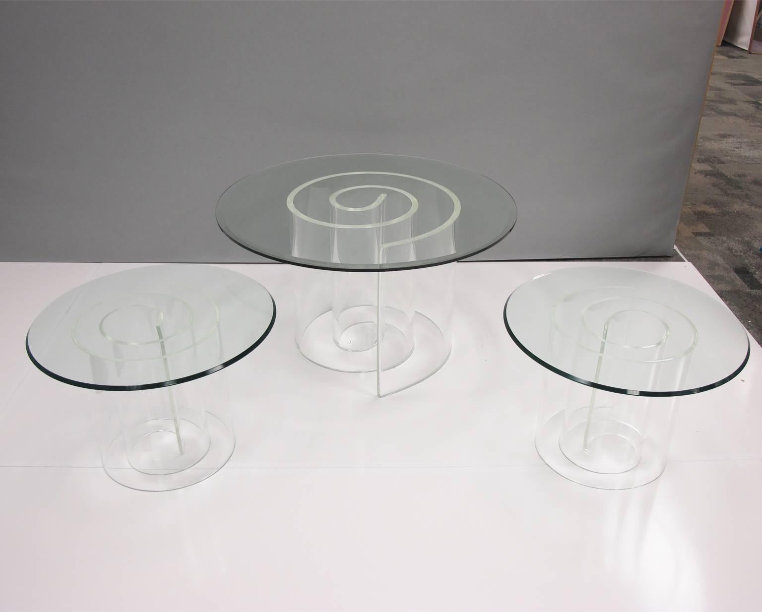 1970s Vladimir Kagan Style Lucite and Glass Snail Coffee Table, a Pair 3