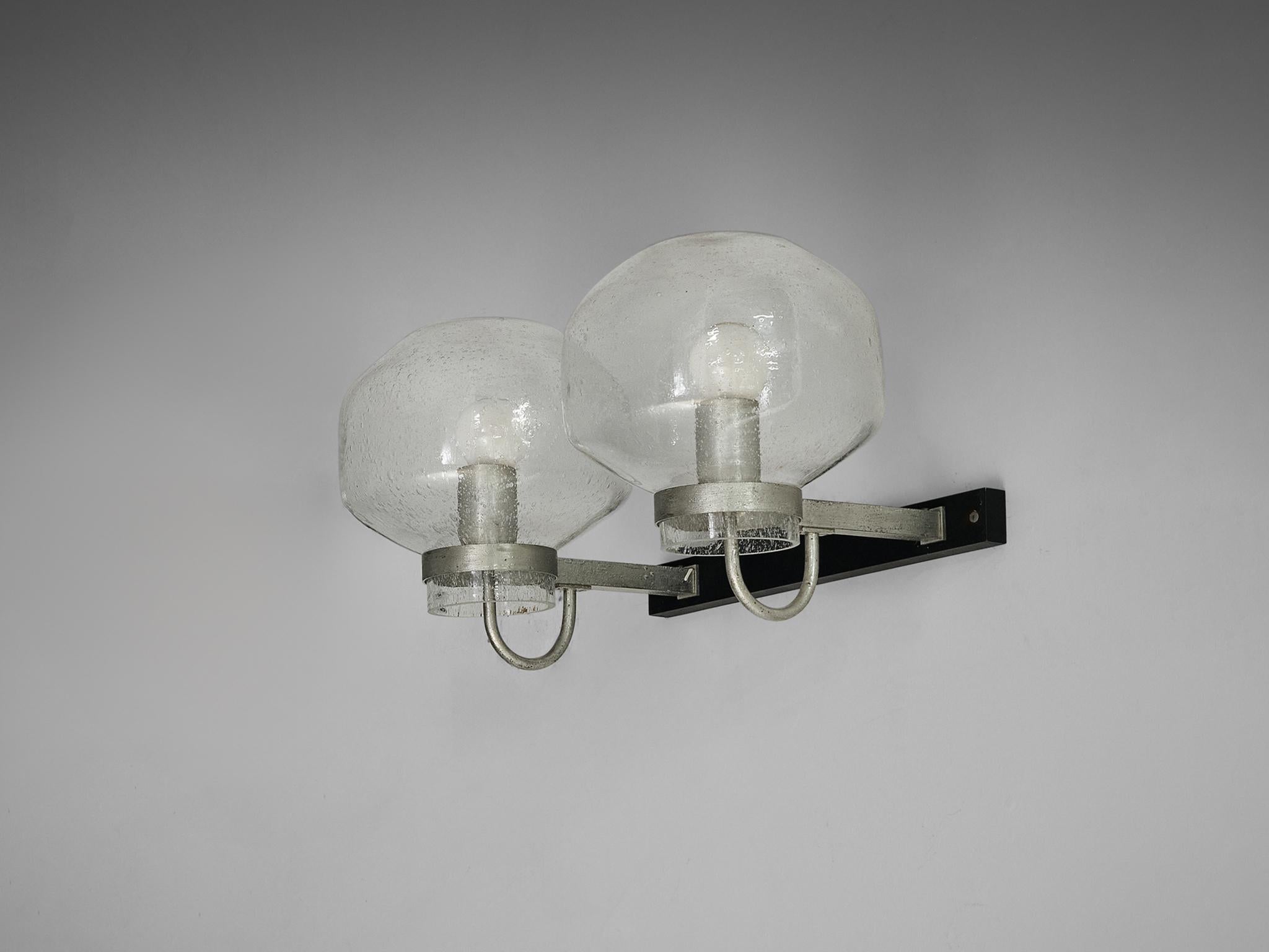 1970s Wall Light in Black-Coated Aluminum and Blown Glass For Sale 3