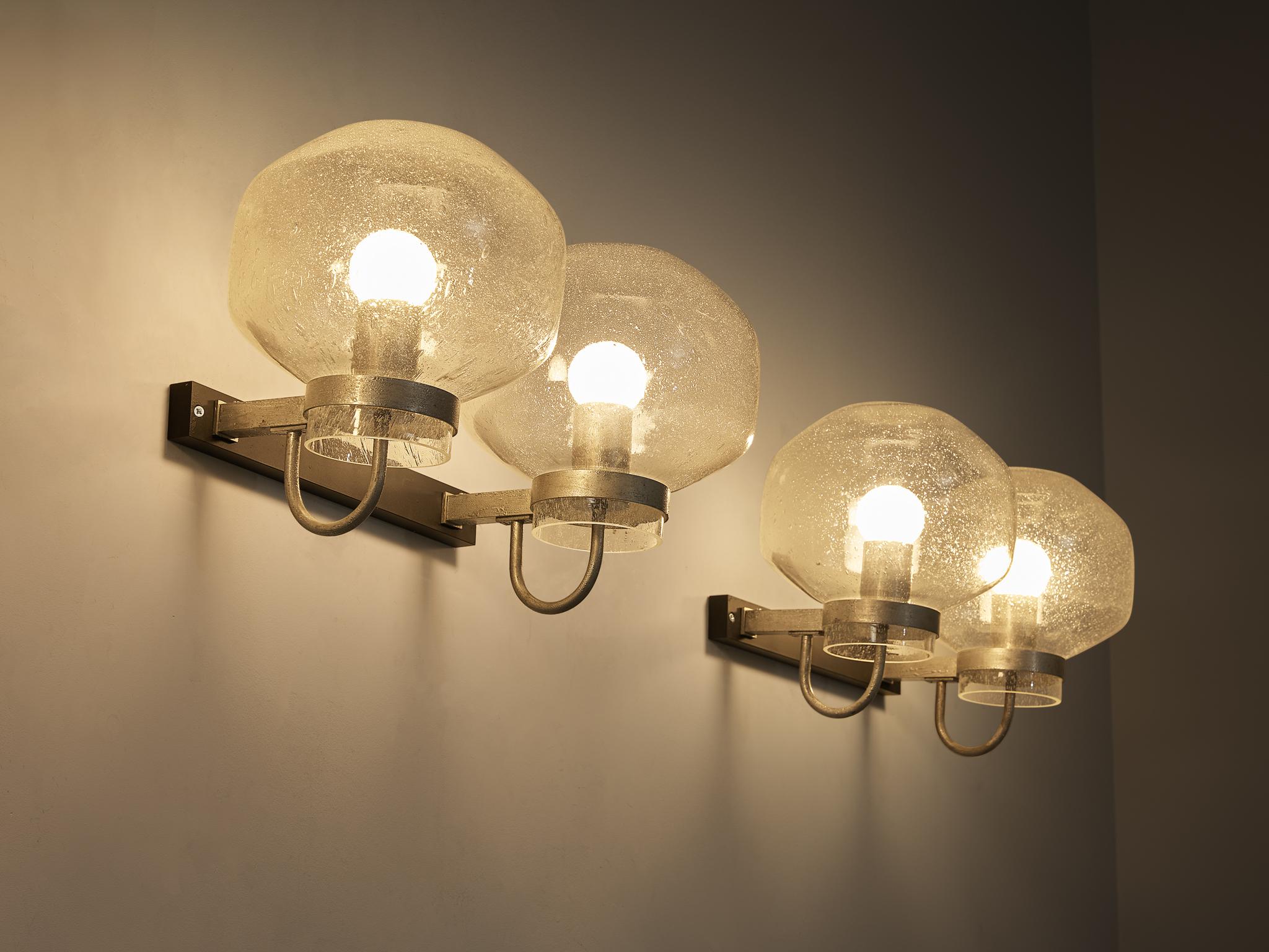 Aluminium Lights des années 1970 en métal Silver et verre soufflé en vente