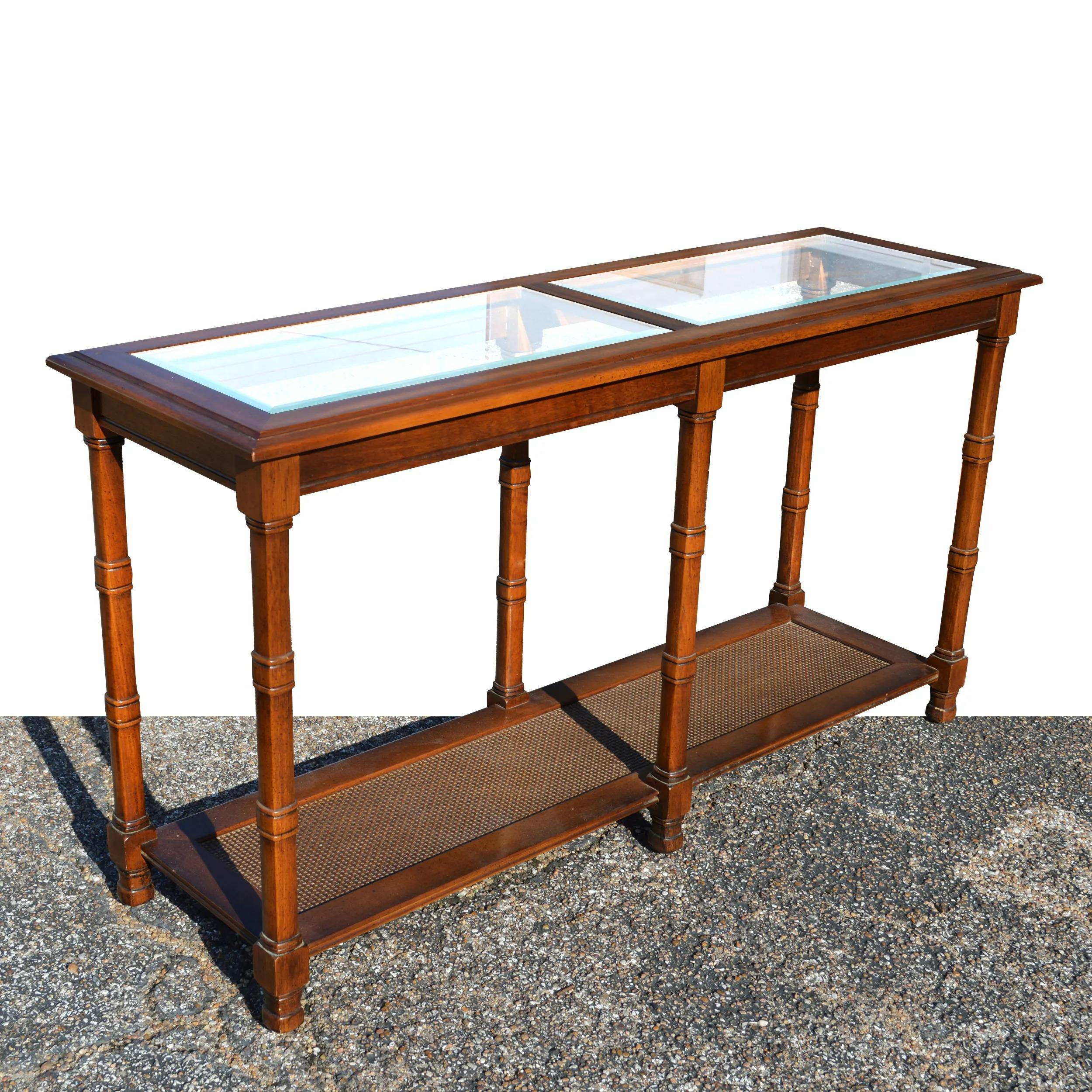1970s Walnut Two Tier Glass Top Console Table with Faux Caning Shelf In Good Condition In Pasadena, TX