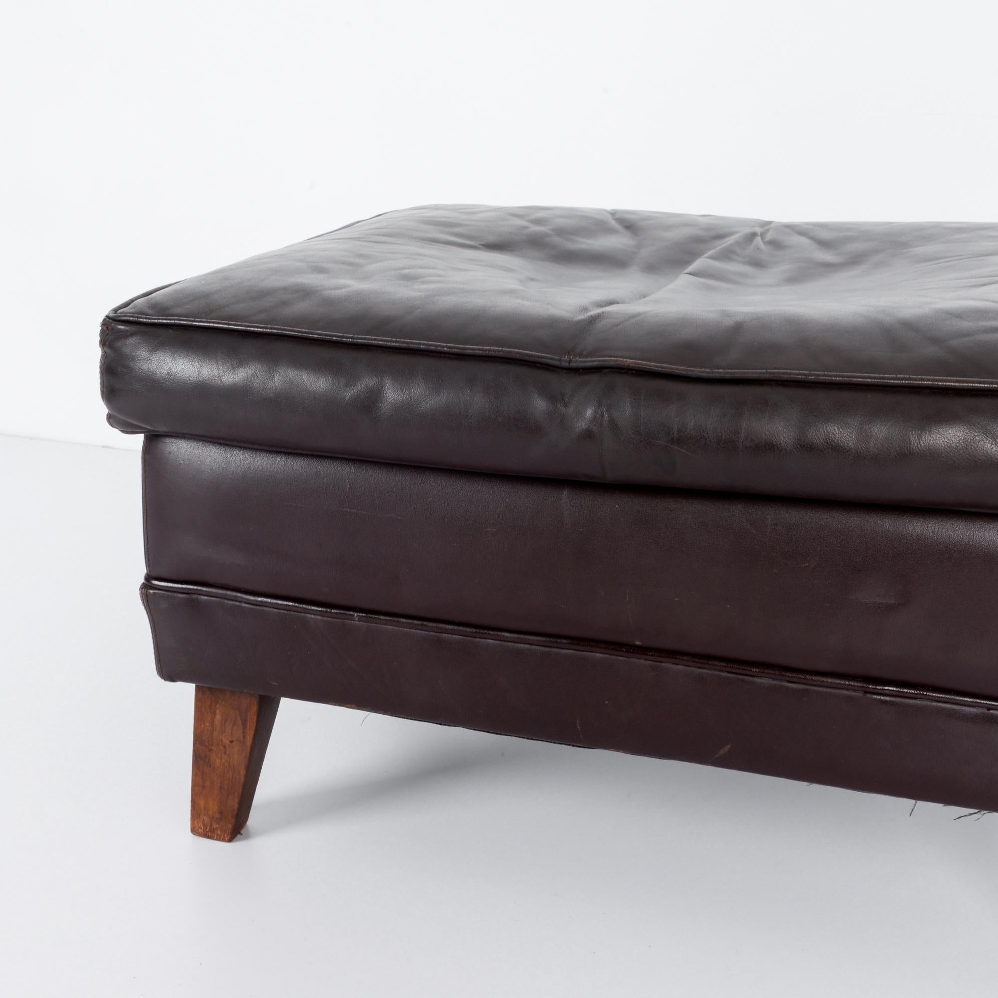 Late 20th Century 1970s Walter Knoll Leather Ottoman