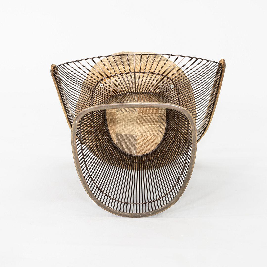 Fin du 20e siècle 1970 Warren Platner Dining Arm Chair in Bronze with Original Fabric Upholstery (Chaise à accoudoir de salle à manger Warren Platner en bronze avec tissu d'origine) en vente