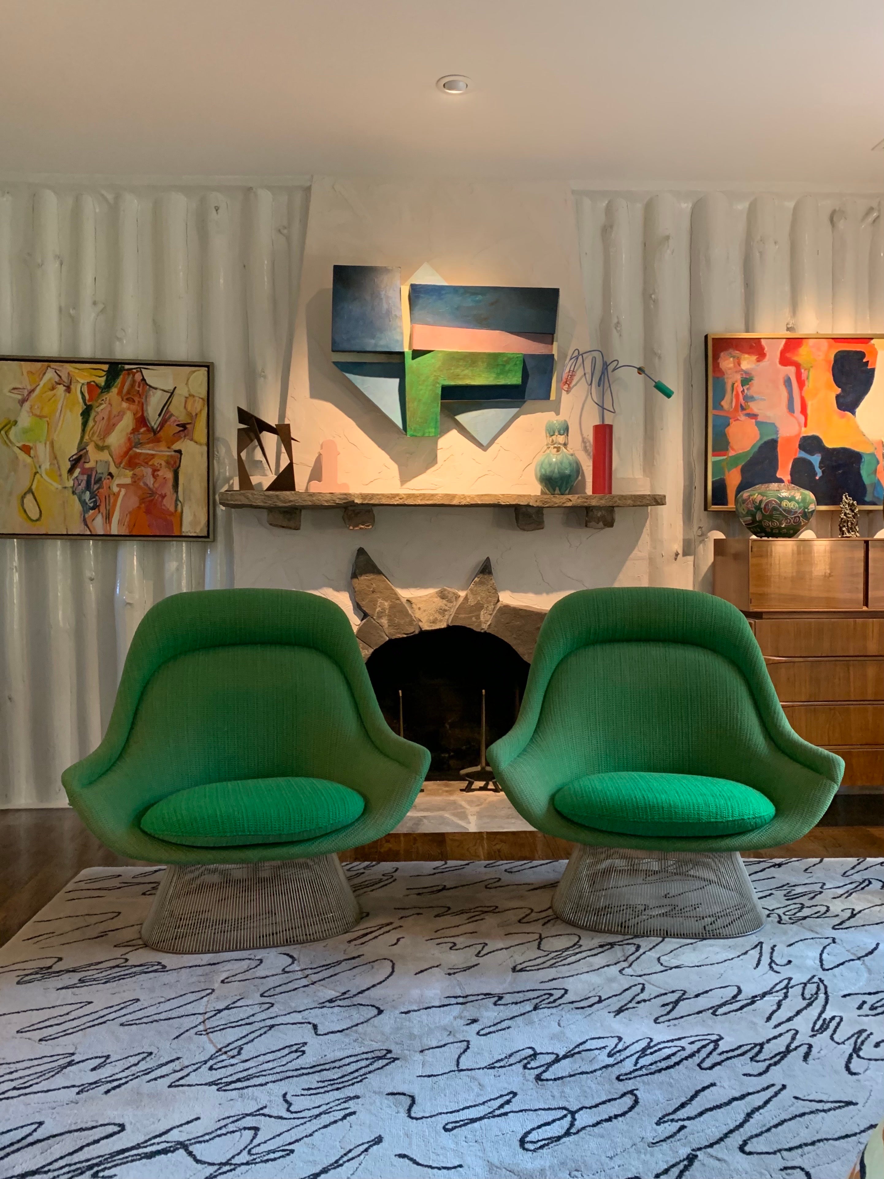Incredible vintage pair of Easy chairs designed by Warren Platner for Knoll in 1966. Chairs feature the welded curved steel bases in the original bold kelly green textured upholstery. Beautiful combination!