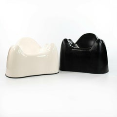 1970s Wendell Castle Molar Chair in Fiberglass by Northern Plastics of Syracuse
