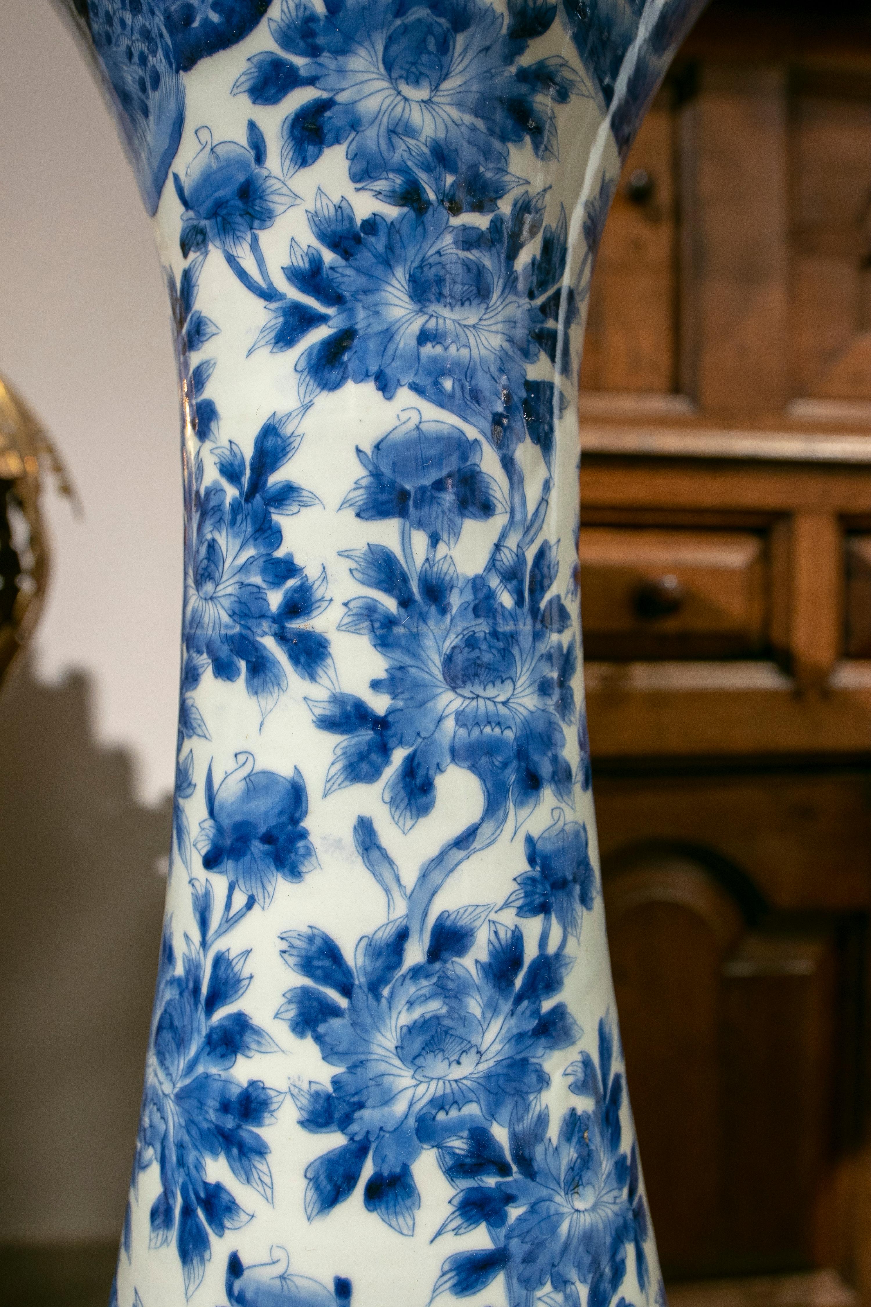 1970s White and Blue Porcelain Floor Vase  For Sale 7