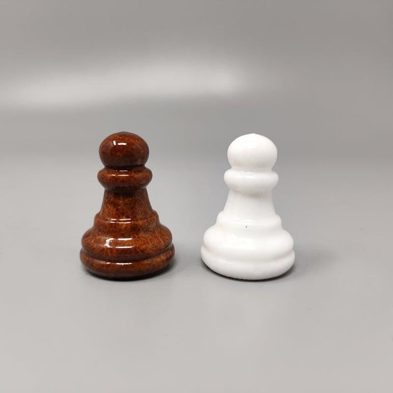 1970s White and Brown Chess Set in Volterra Alabaster Handmade. Made in Italy For Sale 6