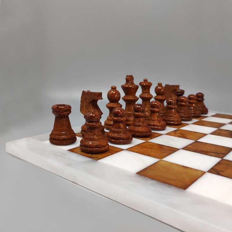 Italian 1970s White and Brown Chess Set in Volterra Alabaster Handmade. Made in Italy For Sale