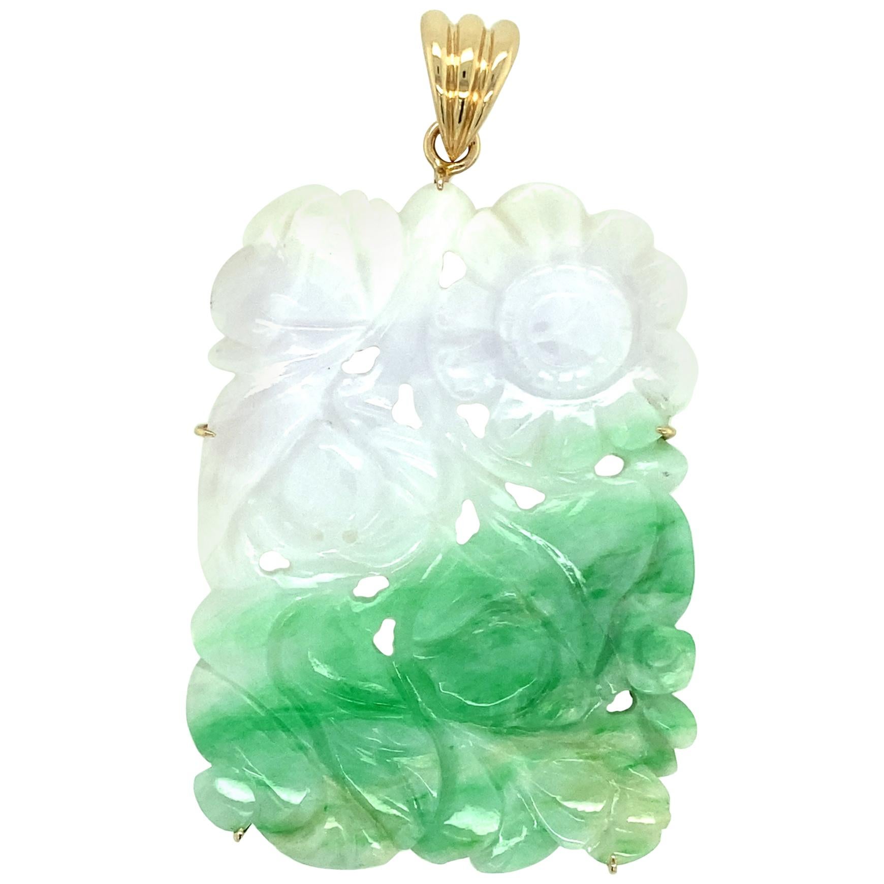 1970s White and Green Carved Jadeite Pendant