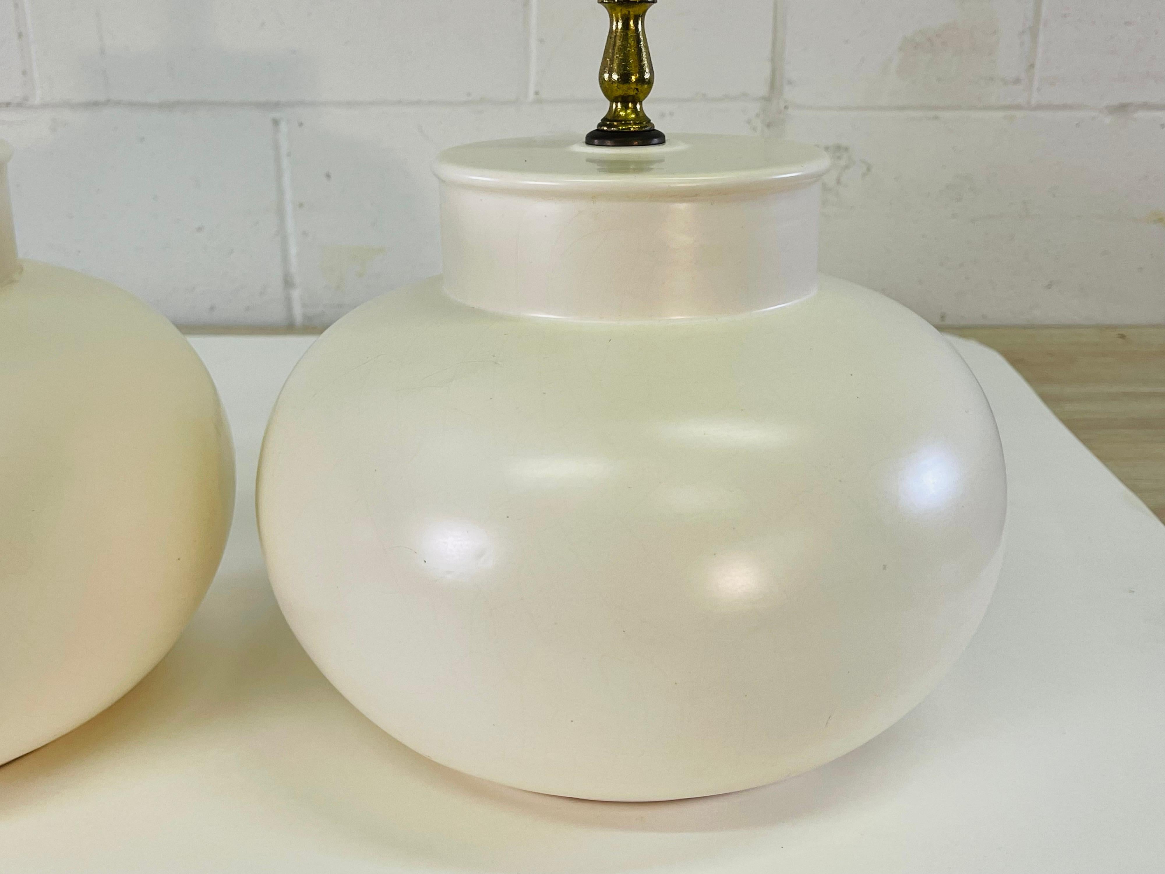 1970s White Bulbous Table Lamps with Shades, Pair For Sale 3