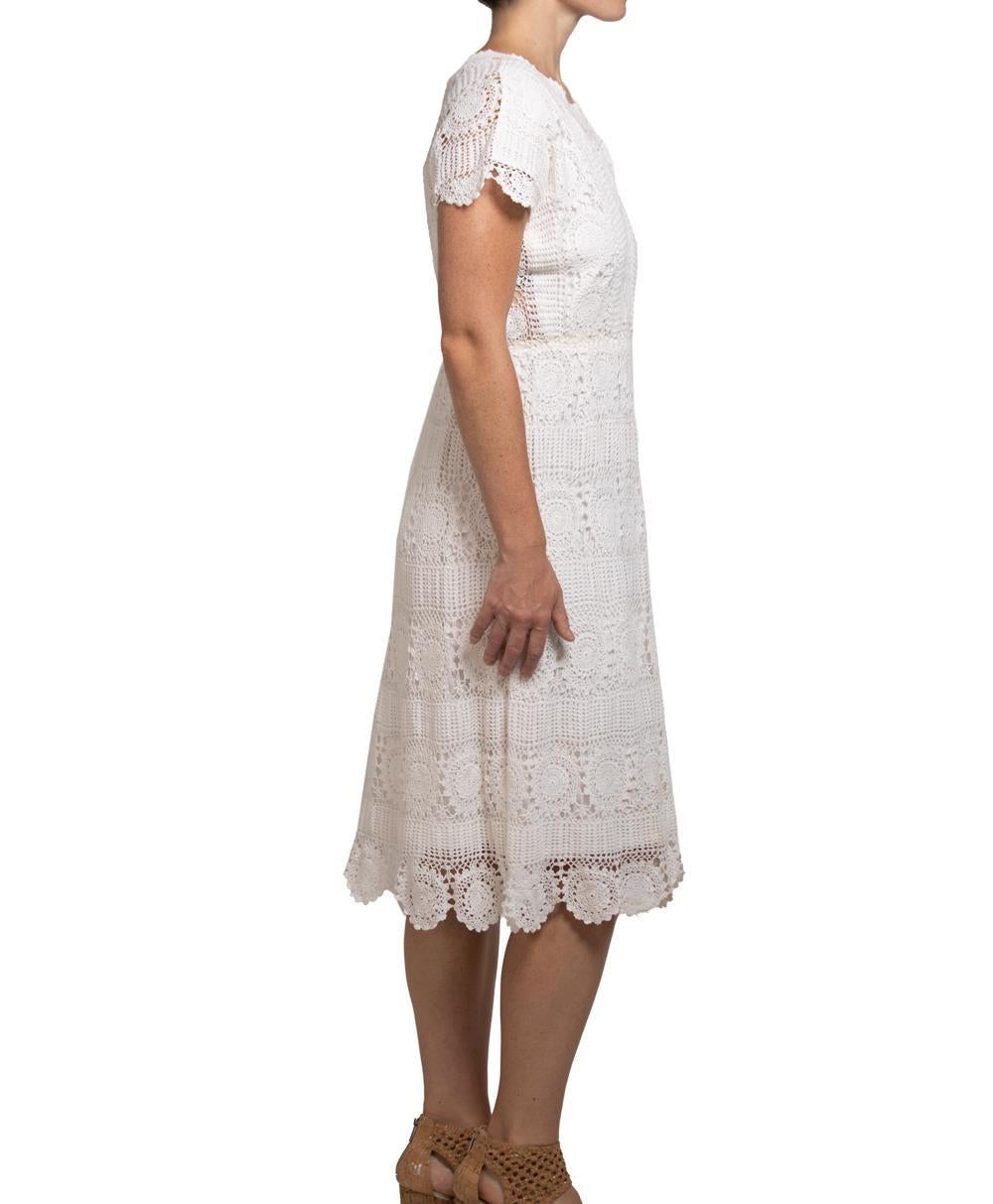 Women's 1970S White Cotton Crochet Lace Elastic Waist Dress For Sale