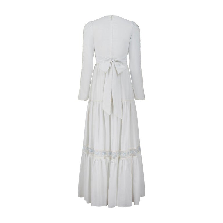 white gunne sax dress Angelic Gown (XS/S) chapel trainelegant 1970s White Gunne Sax Maxi