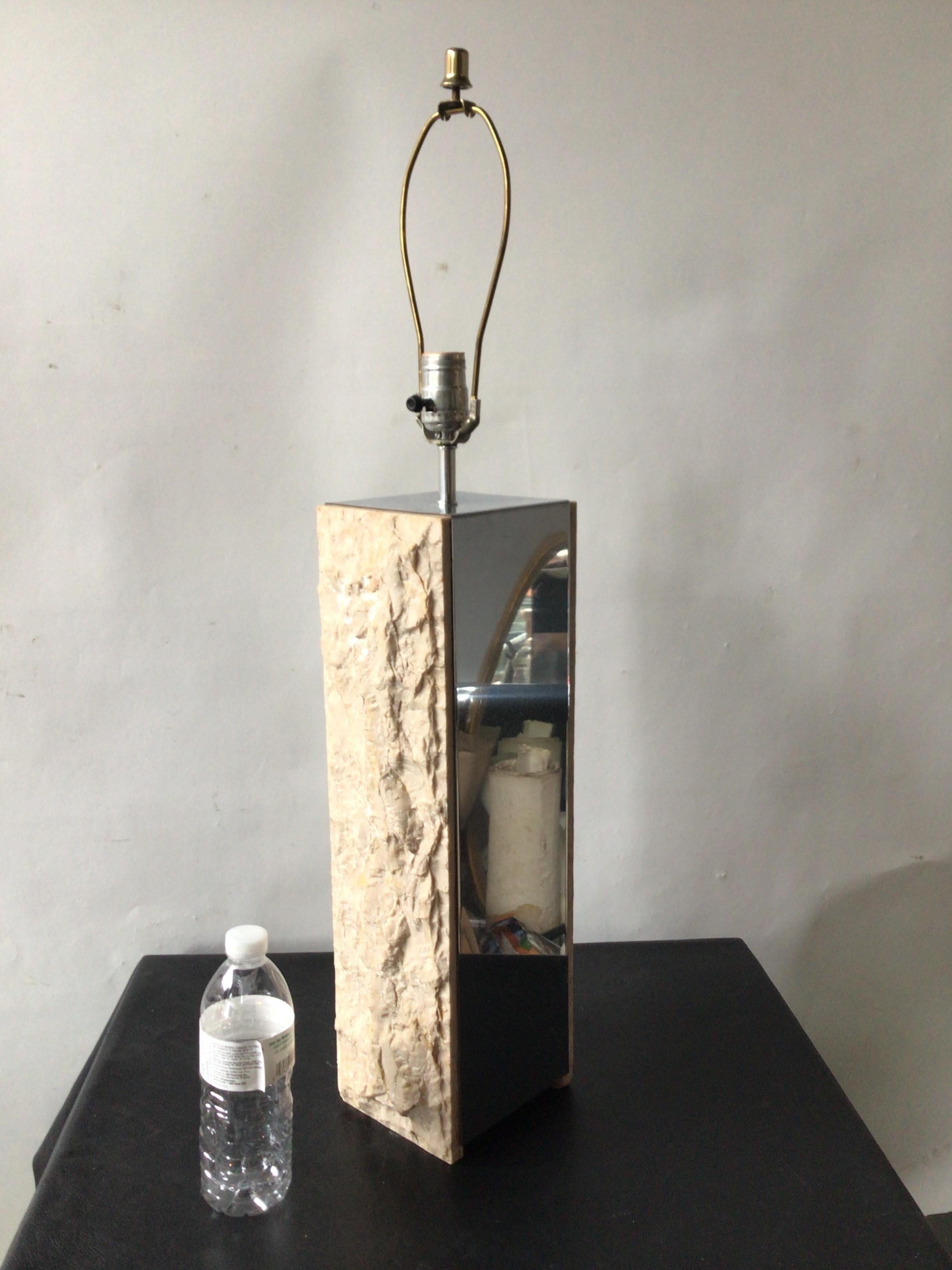 1970s White Marble and Chrome Table Lamp In Good Condition For Sale In Tarrytown, NY