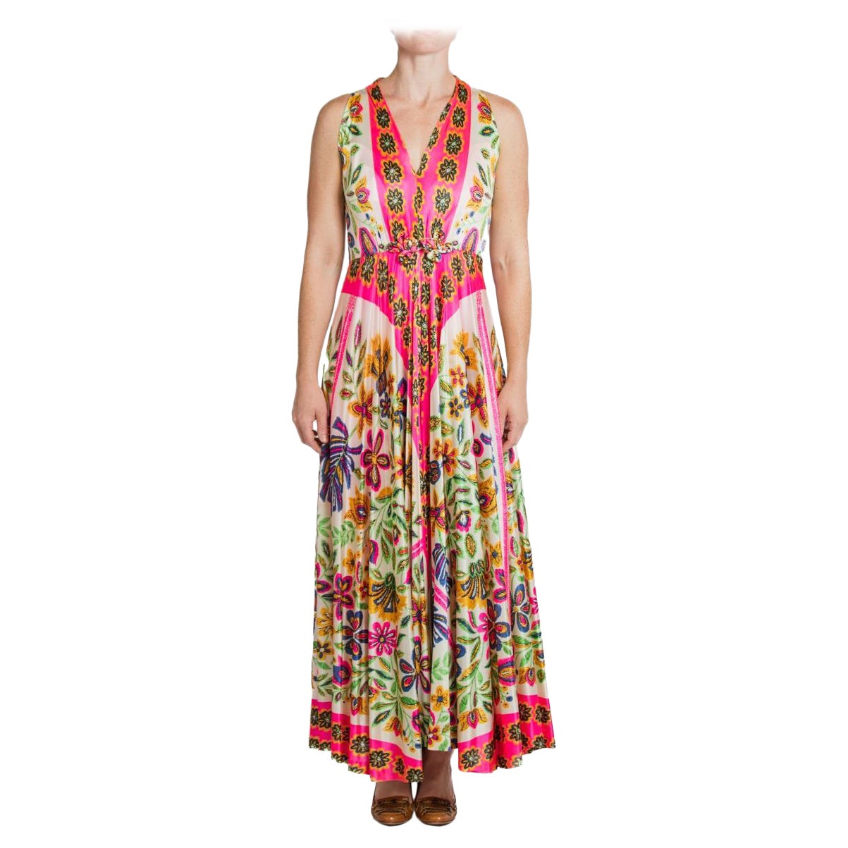 Robe en polyester imprimé psychédélique blanc et rose fluo des années 1970