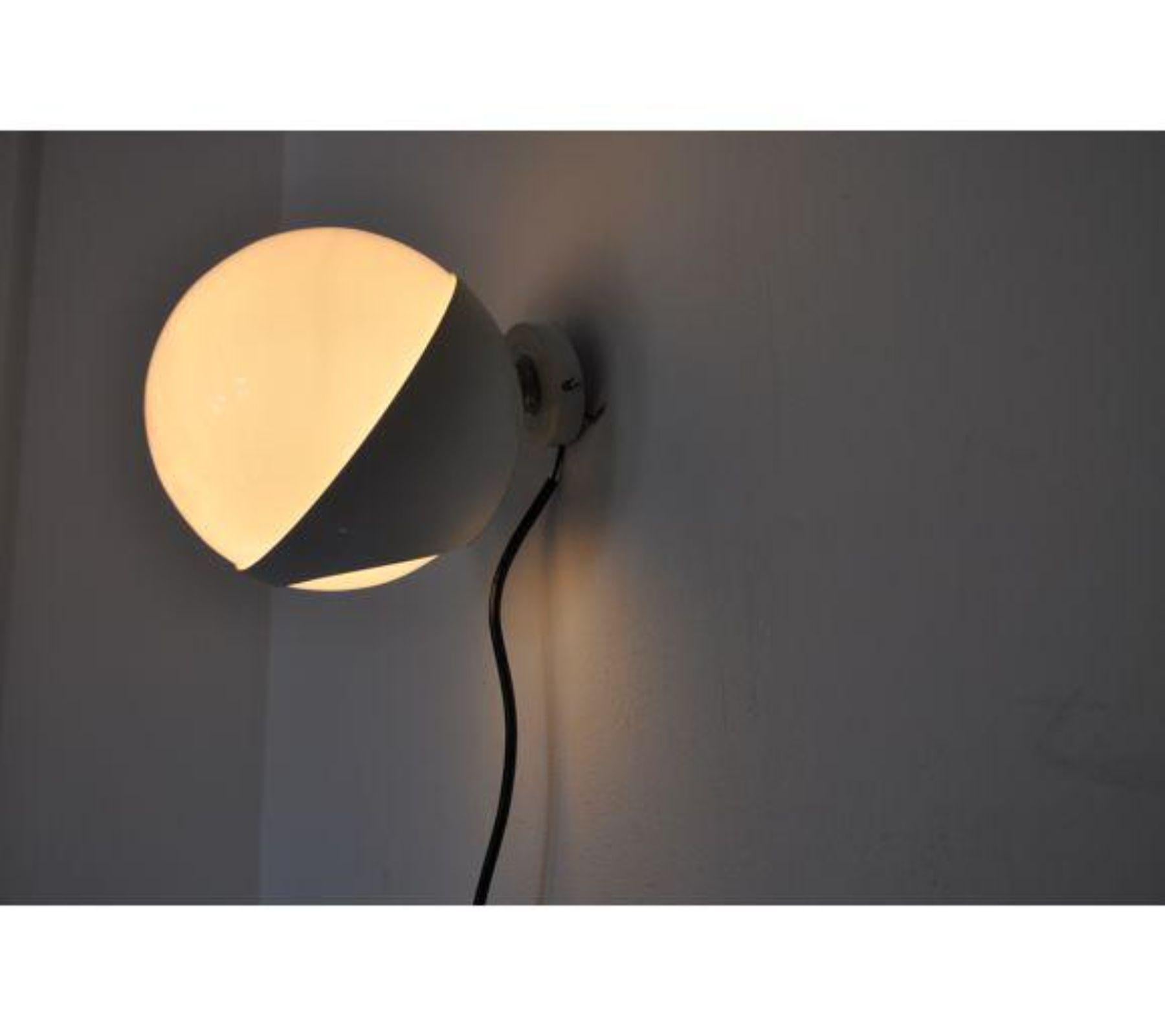 Italian 1970s White Opaline Wall Light, Italy For Sale