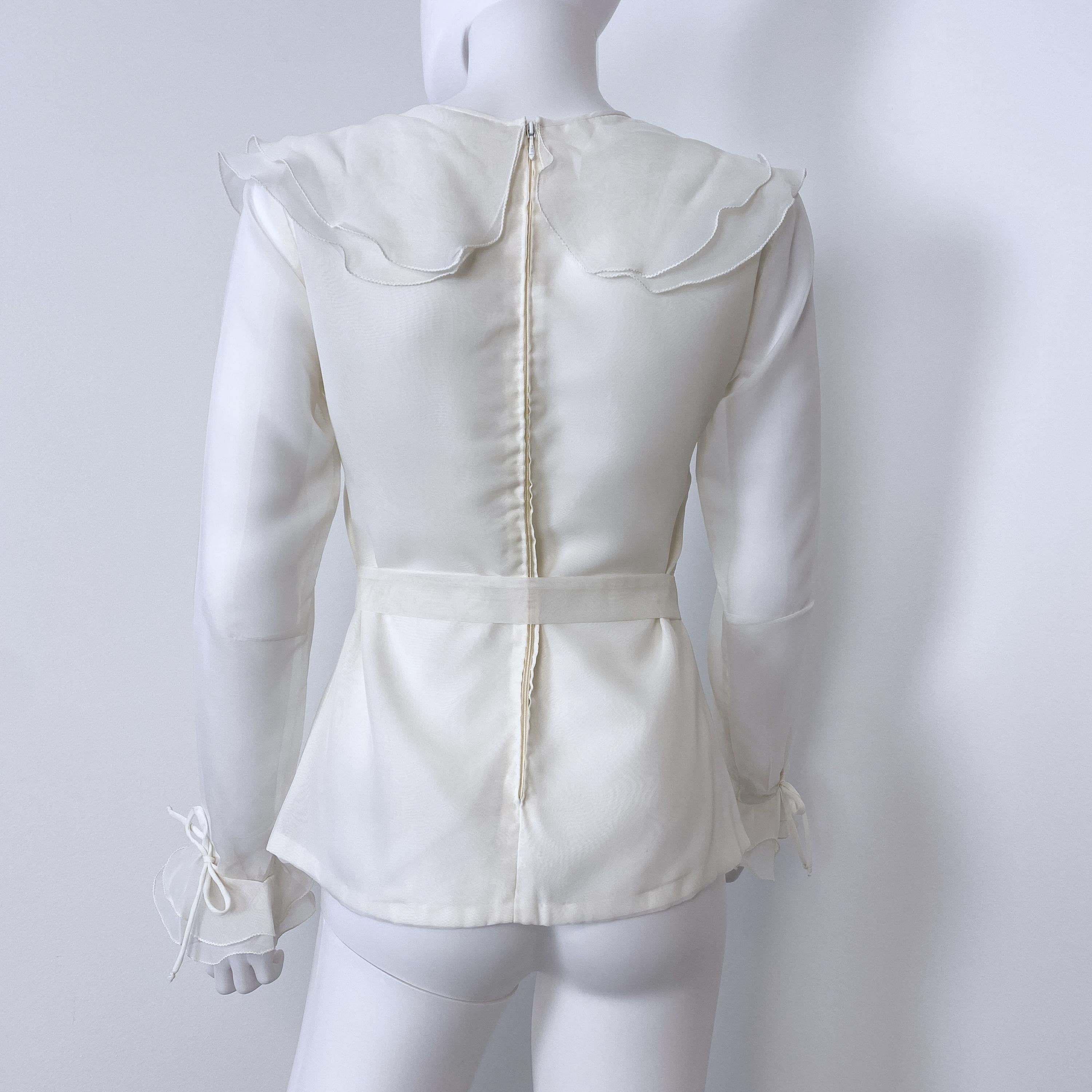 White Organdy and Sheer Blouse Top with Ruffled Collar Size 8 For Sale 5